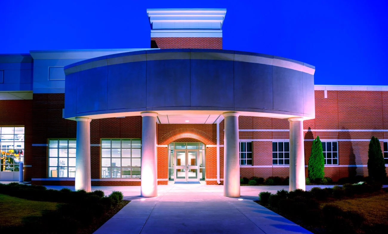 marion_berry_exterior_4.jpg