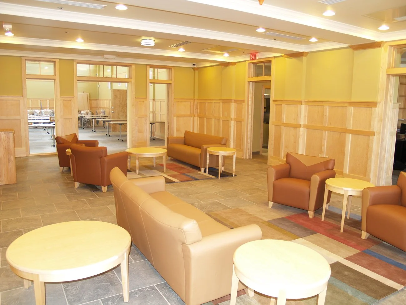 phi_delt_interior_1.jpg