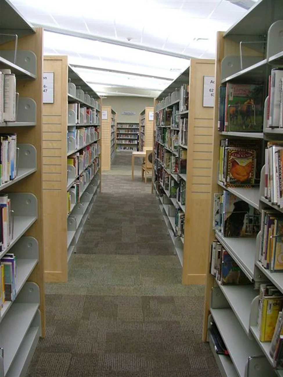 bentonville_library_interior_3.jpg