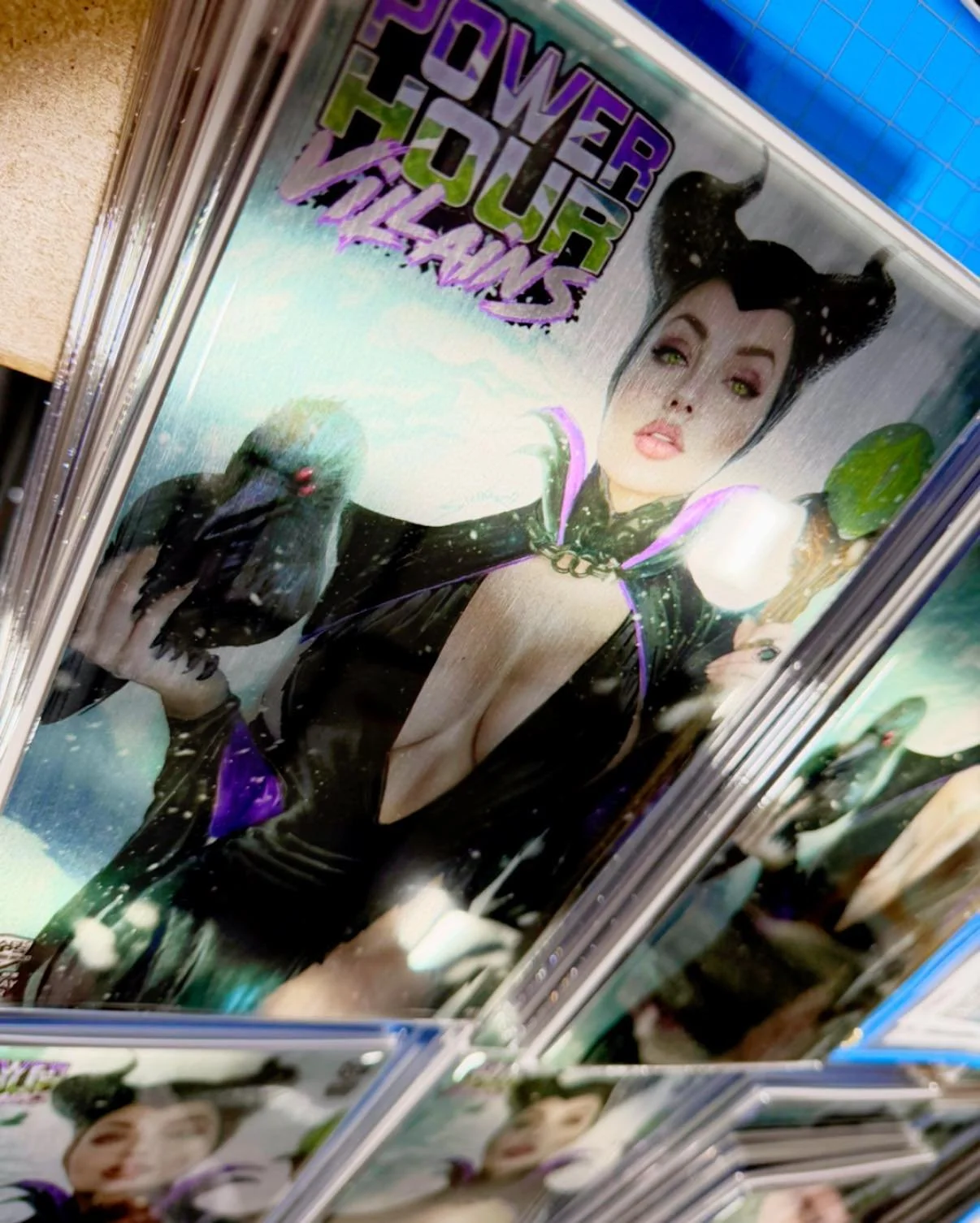 Something wicked coming your way with these dye-sublimated metal covered books for Comics Elite 🖤🪄🐲

Art by Shikarii

#dyesublimation  #dyesublimationprinting #alumunium #localart #comic #comicbookart