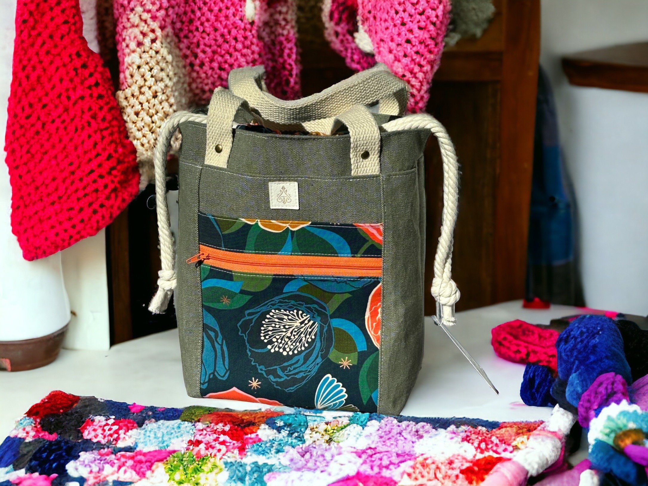 https://i.etsystatic.com/5966157/r/il/ef3551/5790712723/il_fullxfull.5790712723_3slc.jpg