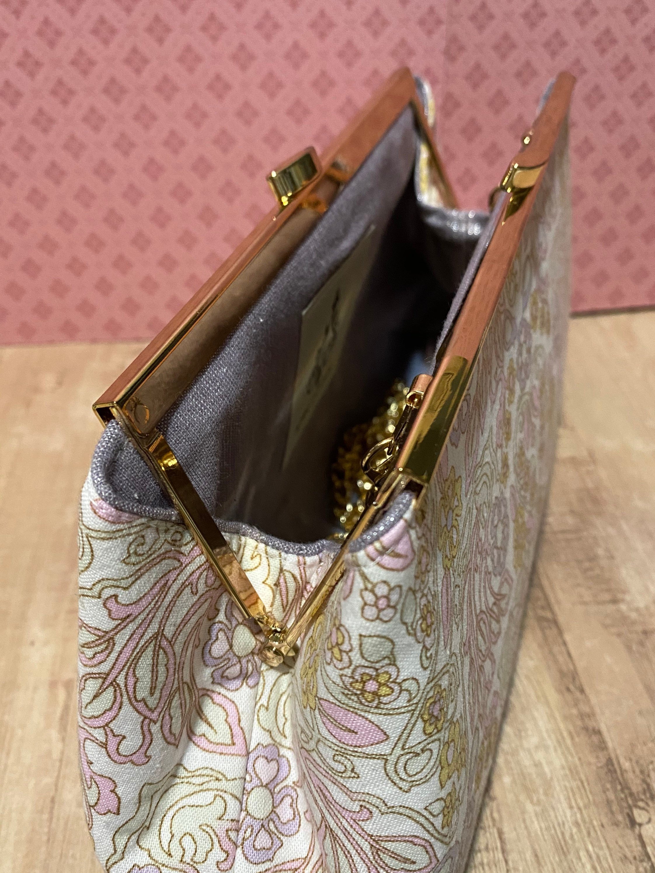 https://i.etsystatic.com/5966157/r/il/2d03b8/2758626368/il_fullxfull.2758626368_l04b.jpg