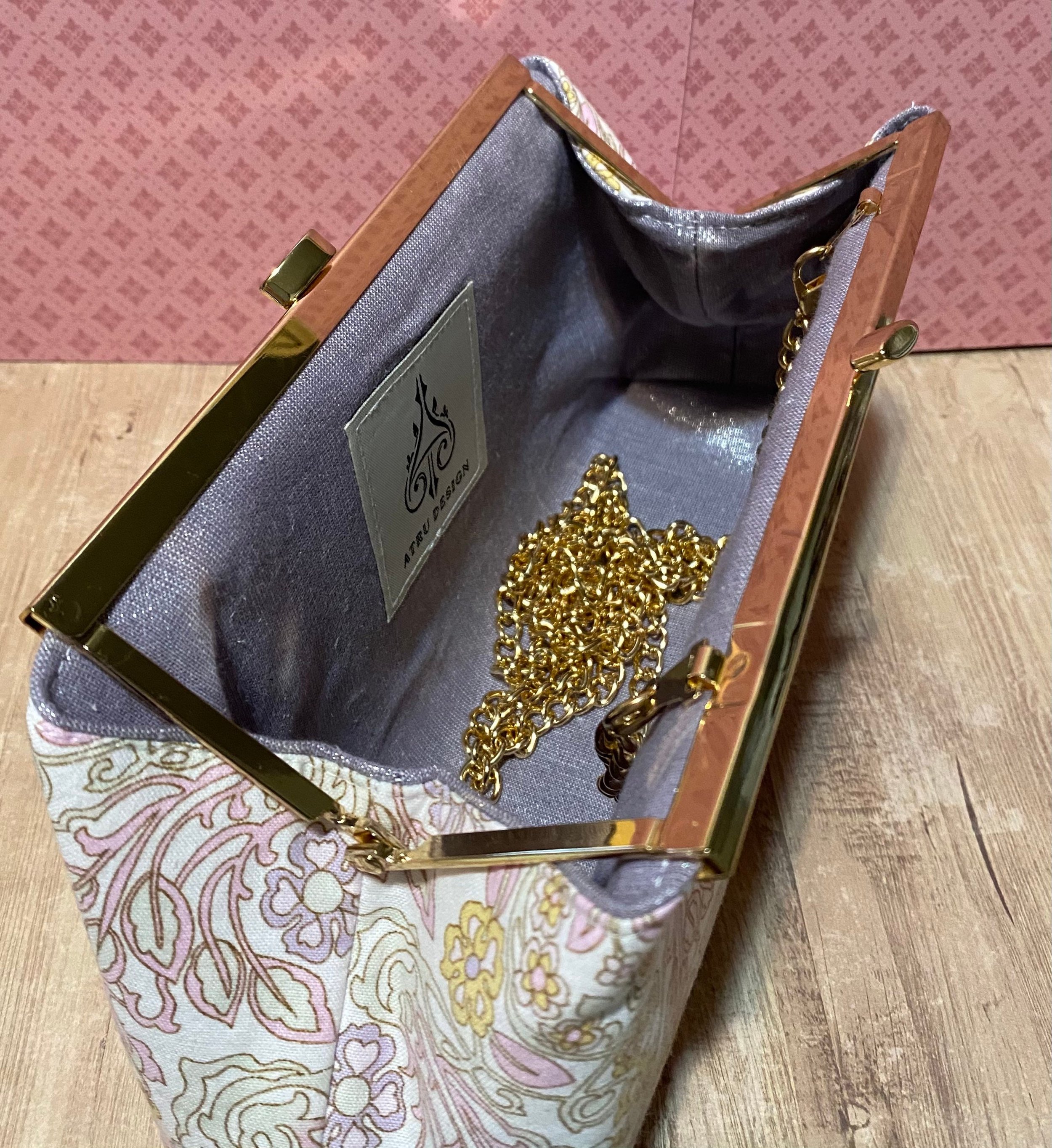 https://i.etsystatic.com/5966157/r/il/4a6ed9/2806320333/il_fullxfull.2806320333_1dfu.jpg