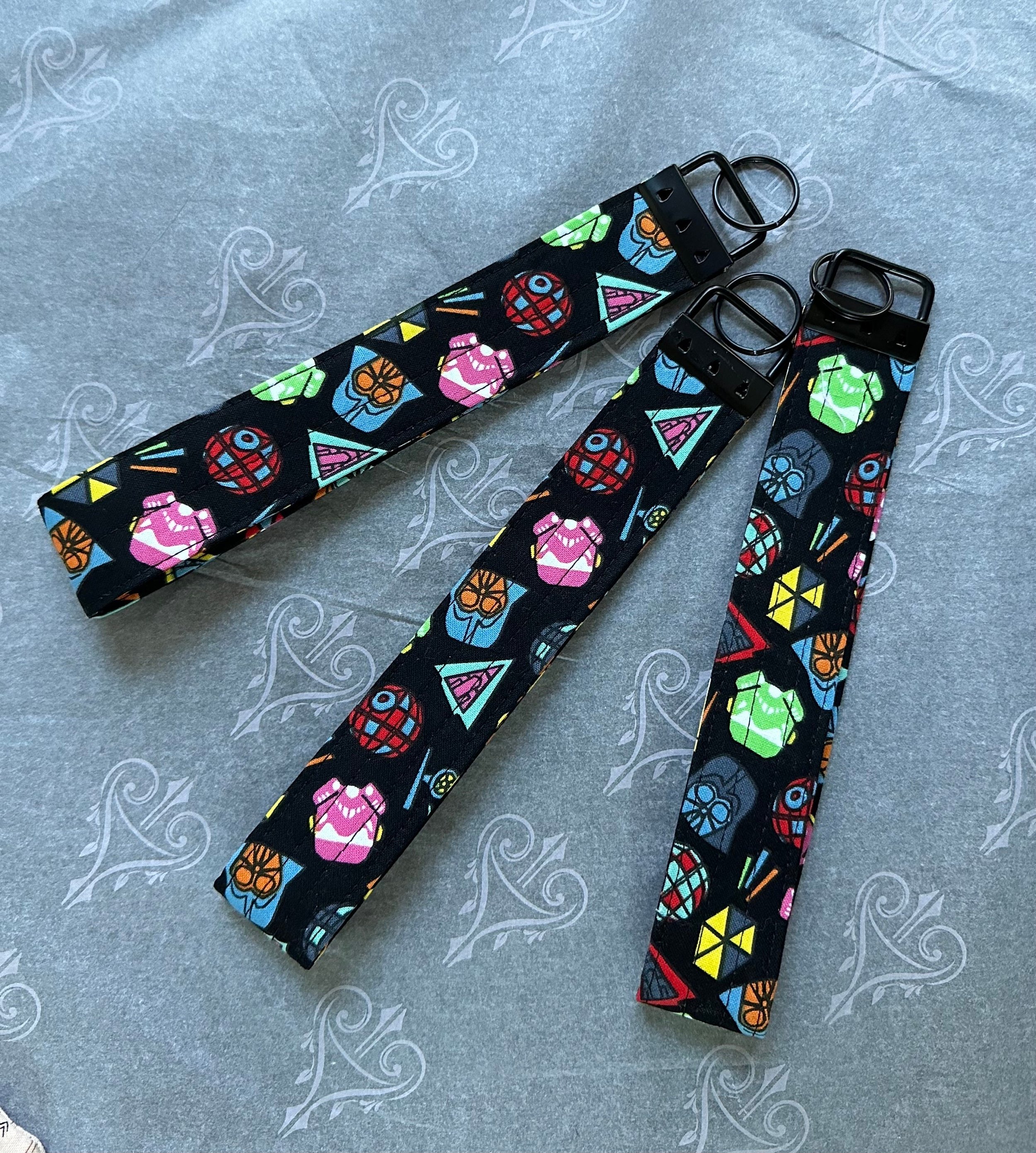 https://i.etsystatic.com/5966157/r/il/dfbb60/4896808873/il_fullxfull.4896808873_o3ey.jpg