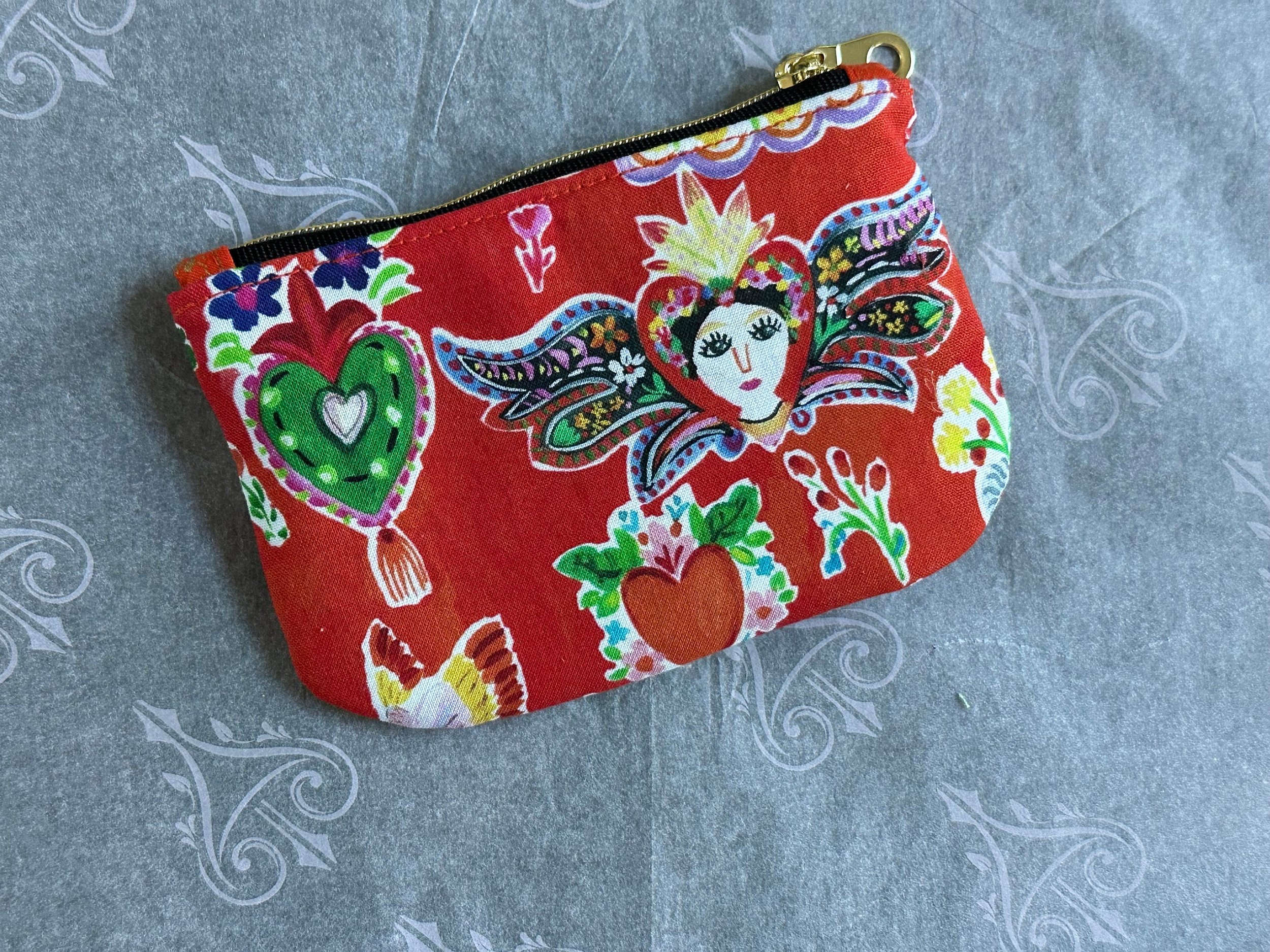 https://i.etsystatic.com/5966157/r/il/362e3c/4896964783/il_fullxfull.4896964783_elsi.jpg
