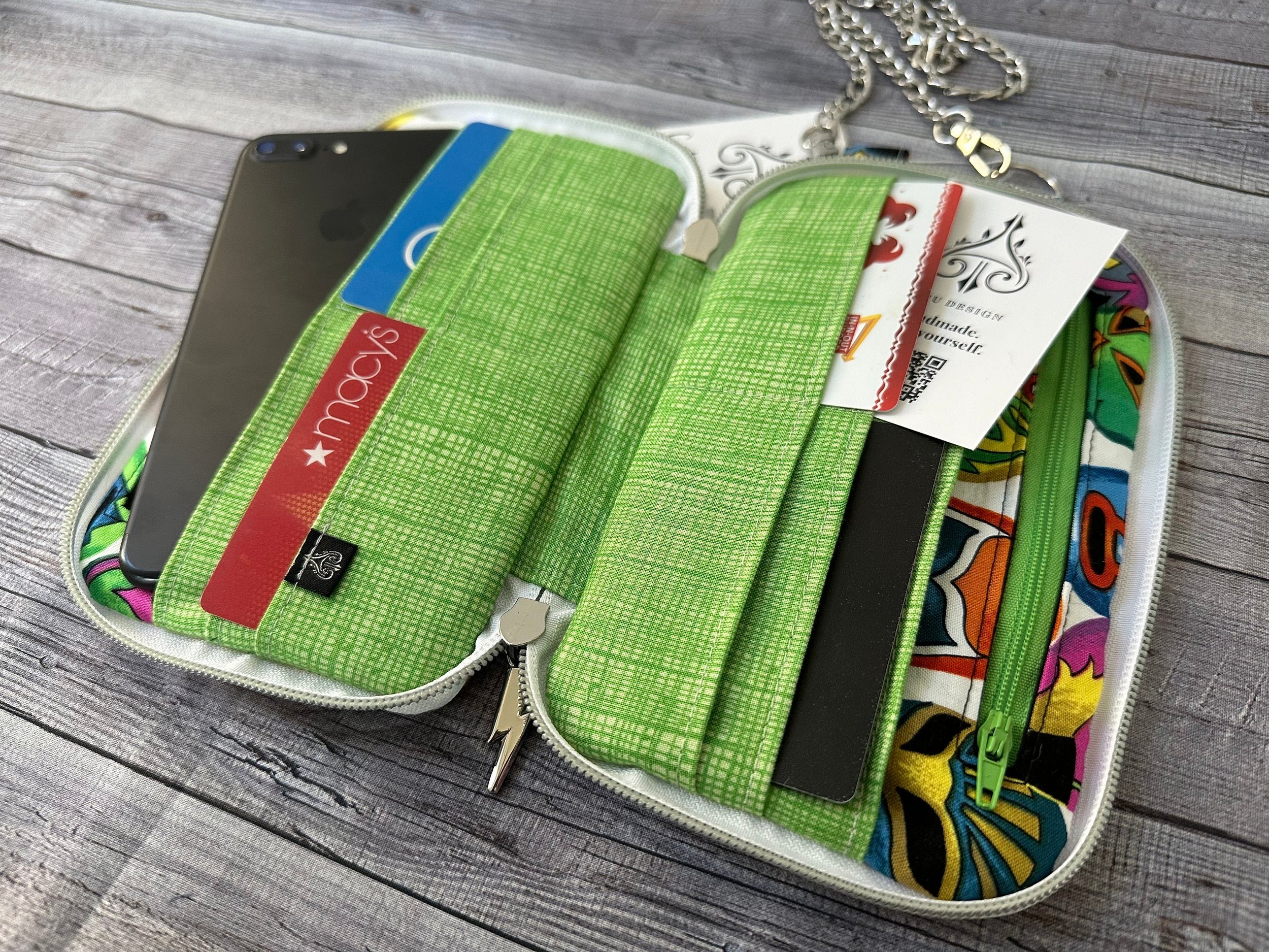 https://i.etsystatic.com/5966157/r/il/b2e0db/5553803327/il_fullxfull.5553803327_fx9d.jpg