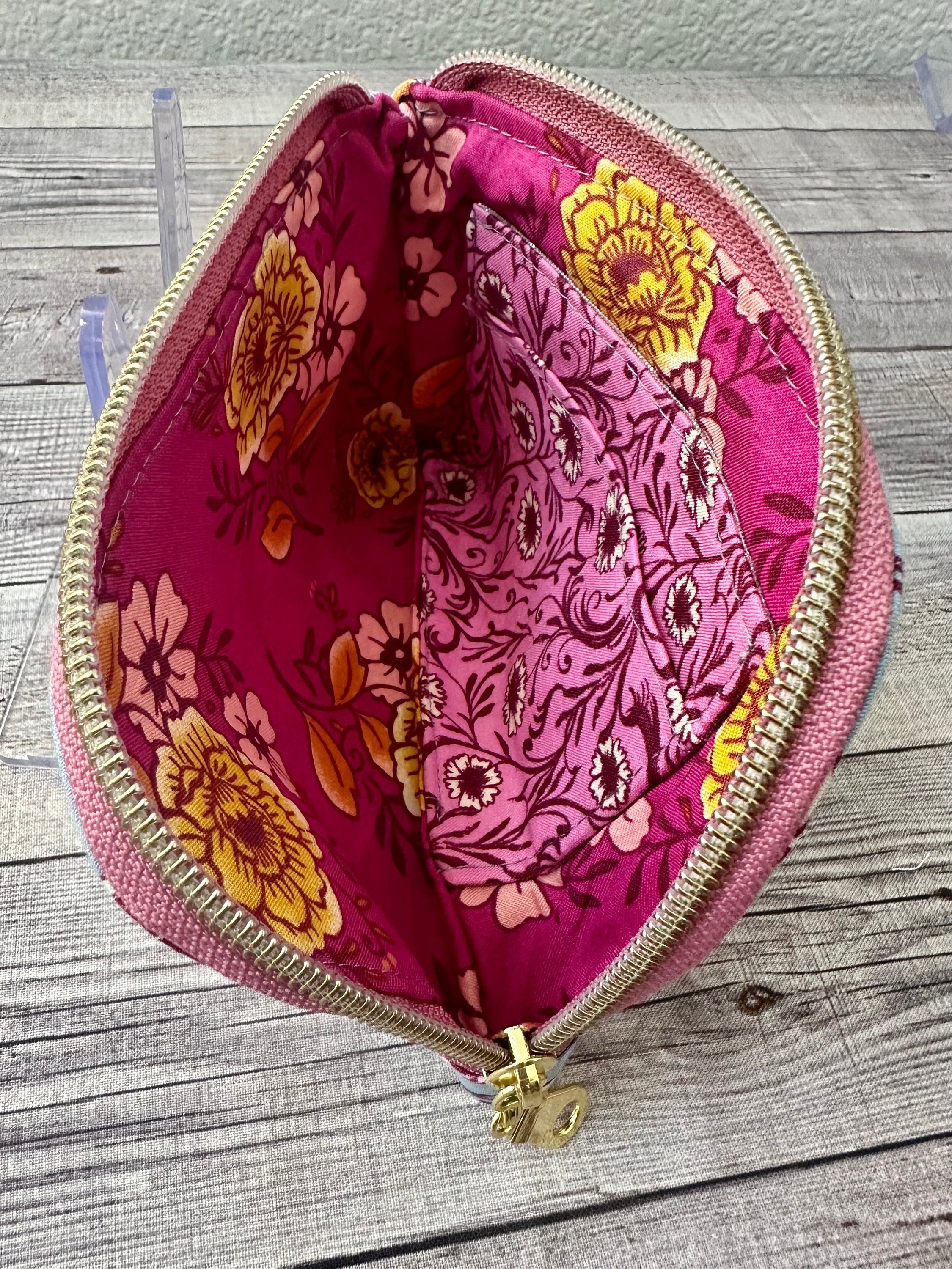 https://i.etsystatic.com/5966157/r/il/7fa999/5650586083/il_fullxfull.5650586083_2giu.jpg