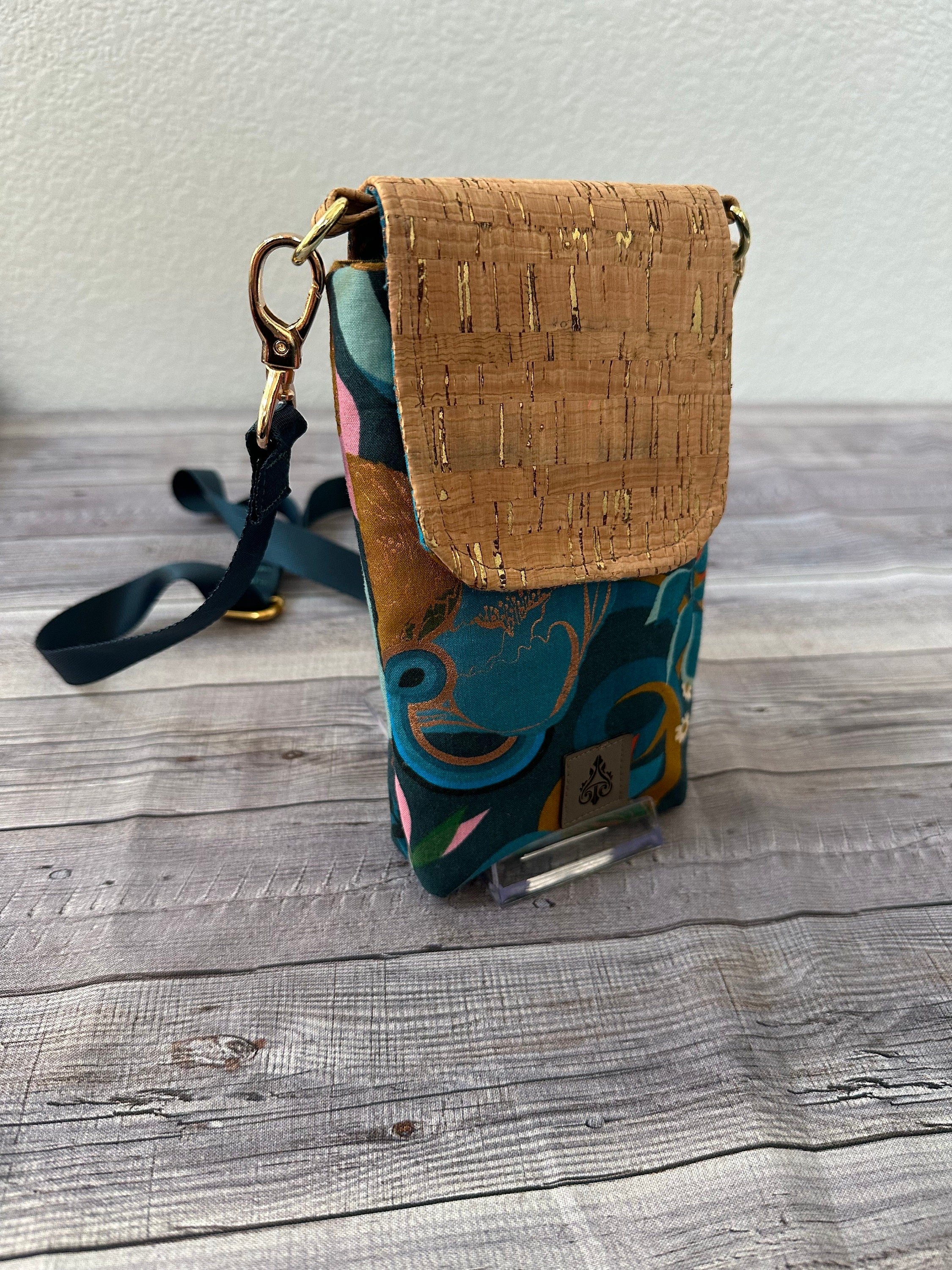 https://i.etsystatic.com/5966157/r/il/e8fce8/5557301860/il_fullxfull.5557301860_9j9q.jpg