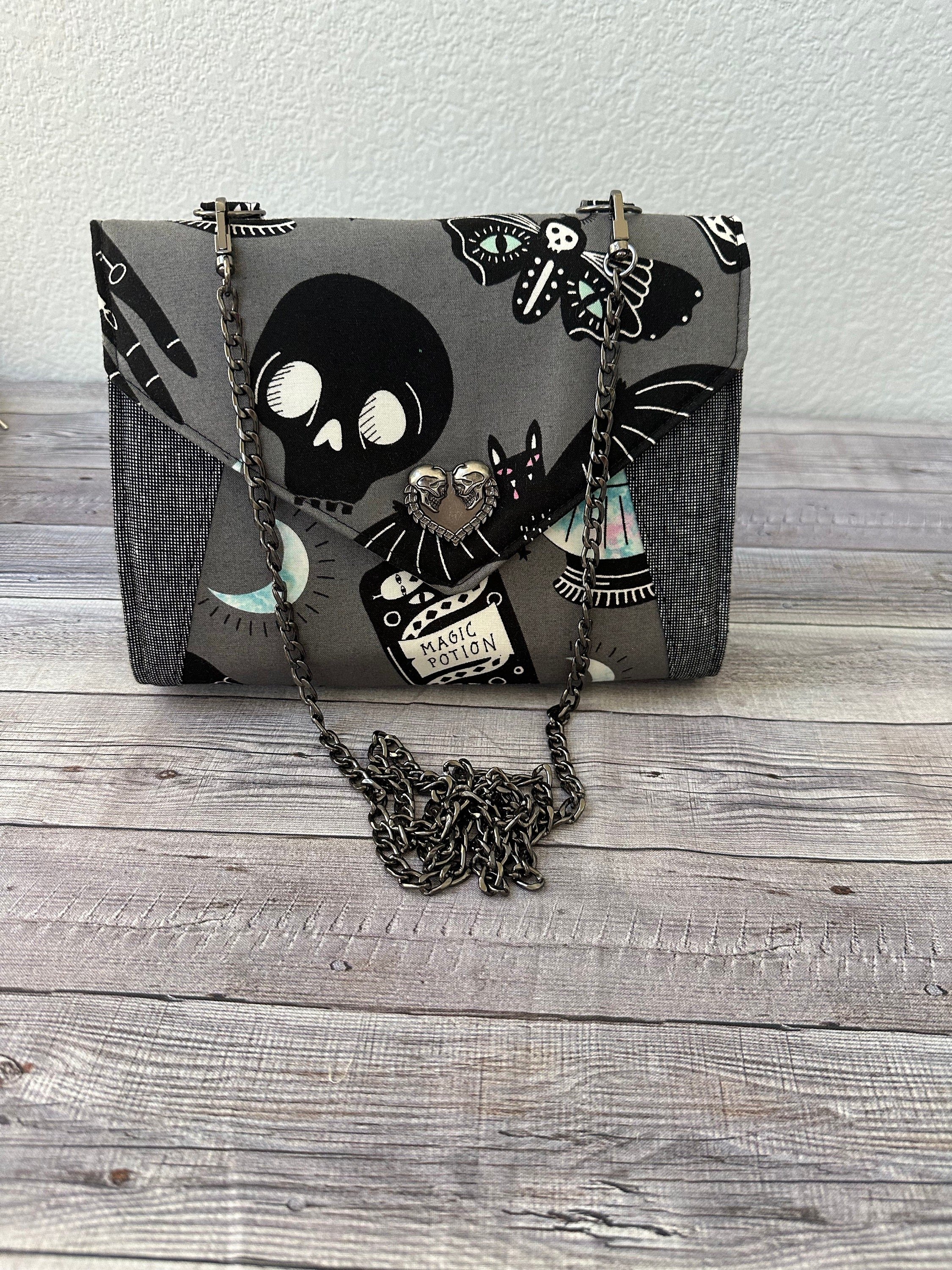 https://i.etsystatic.com/5966157/r/il/40d602/5553779599/il_fullxfull.5553779599_4fft.jpg