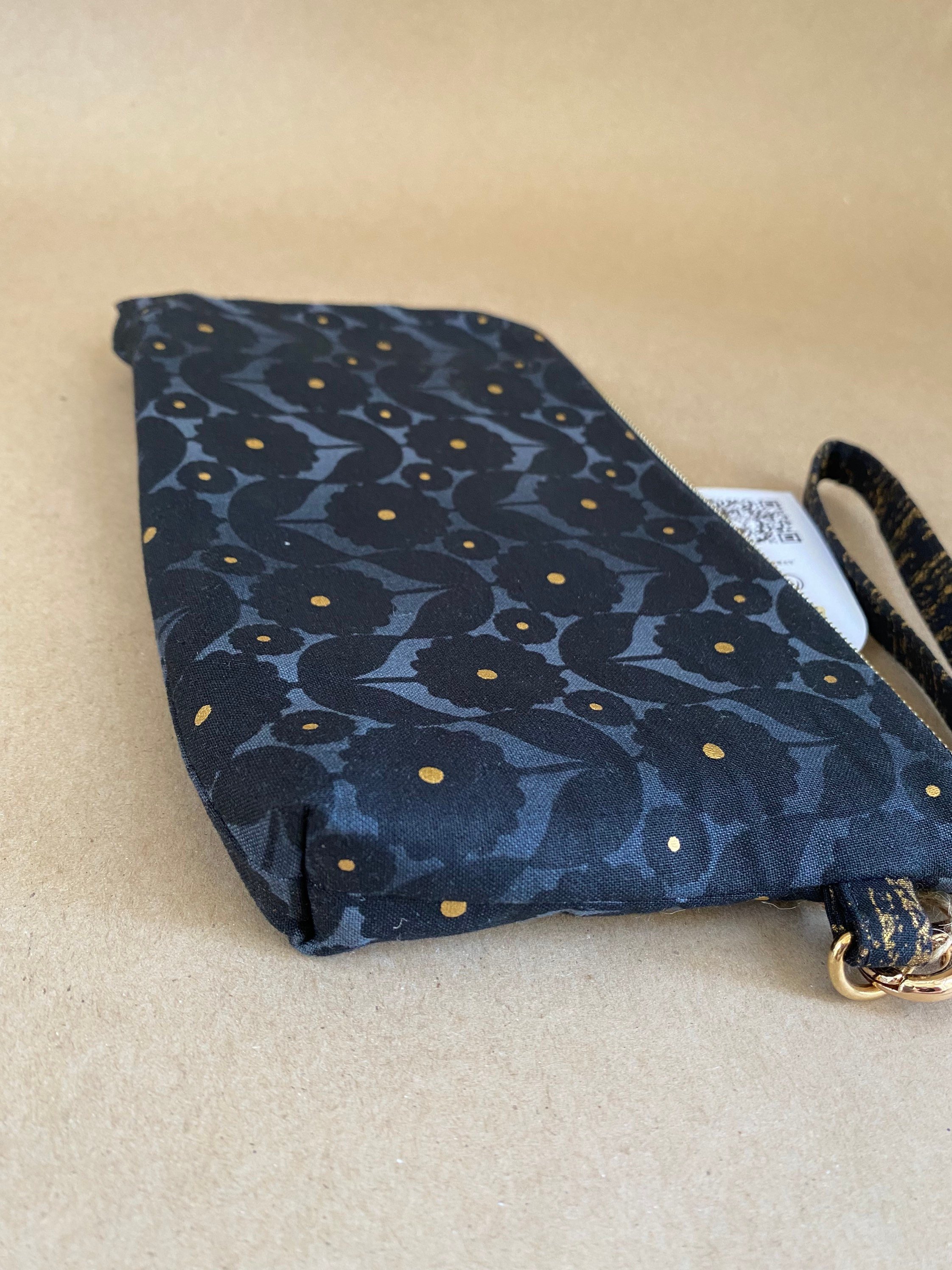 https://i.etsystatic.com/5966157/r/il/cb7f2d/3939777981/il_fullxfull.3939777981_r181.jpg