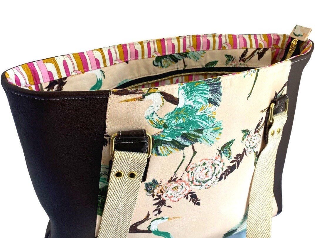 https://i.etsystatic.com/5966157/r/il/d1cb4e/3964730914/il_fullxfull.3964730914_i1fq.jpg