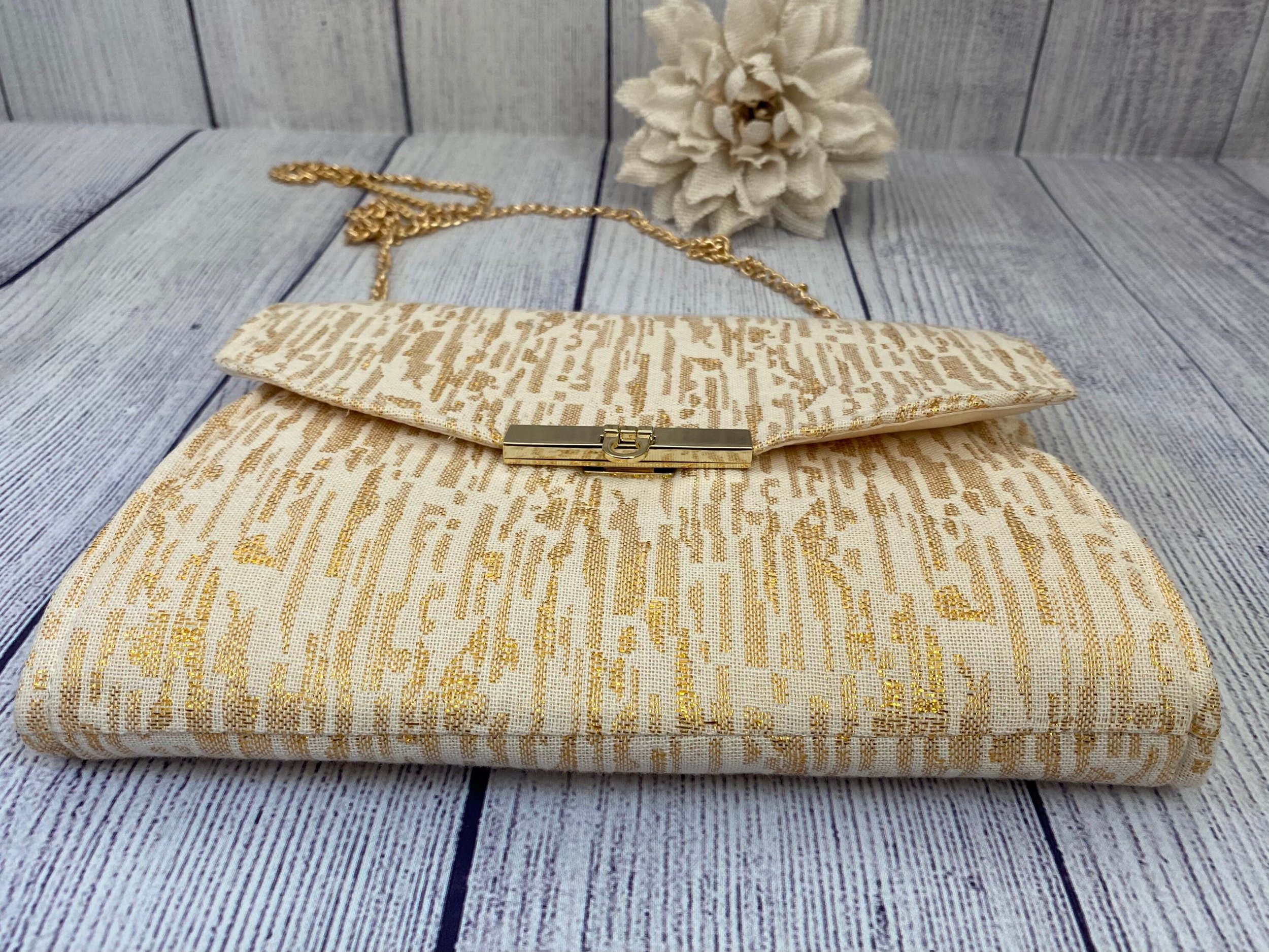 https://i.etsystatic.com/5966157/r/il/63fbf7/3138974246/il_fullxfull.3138974246_i76d.jpg