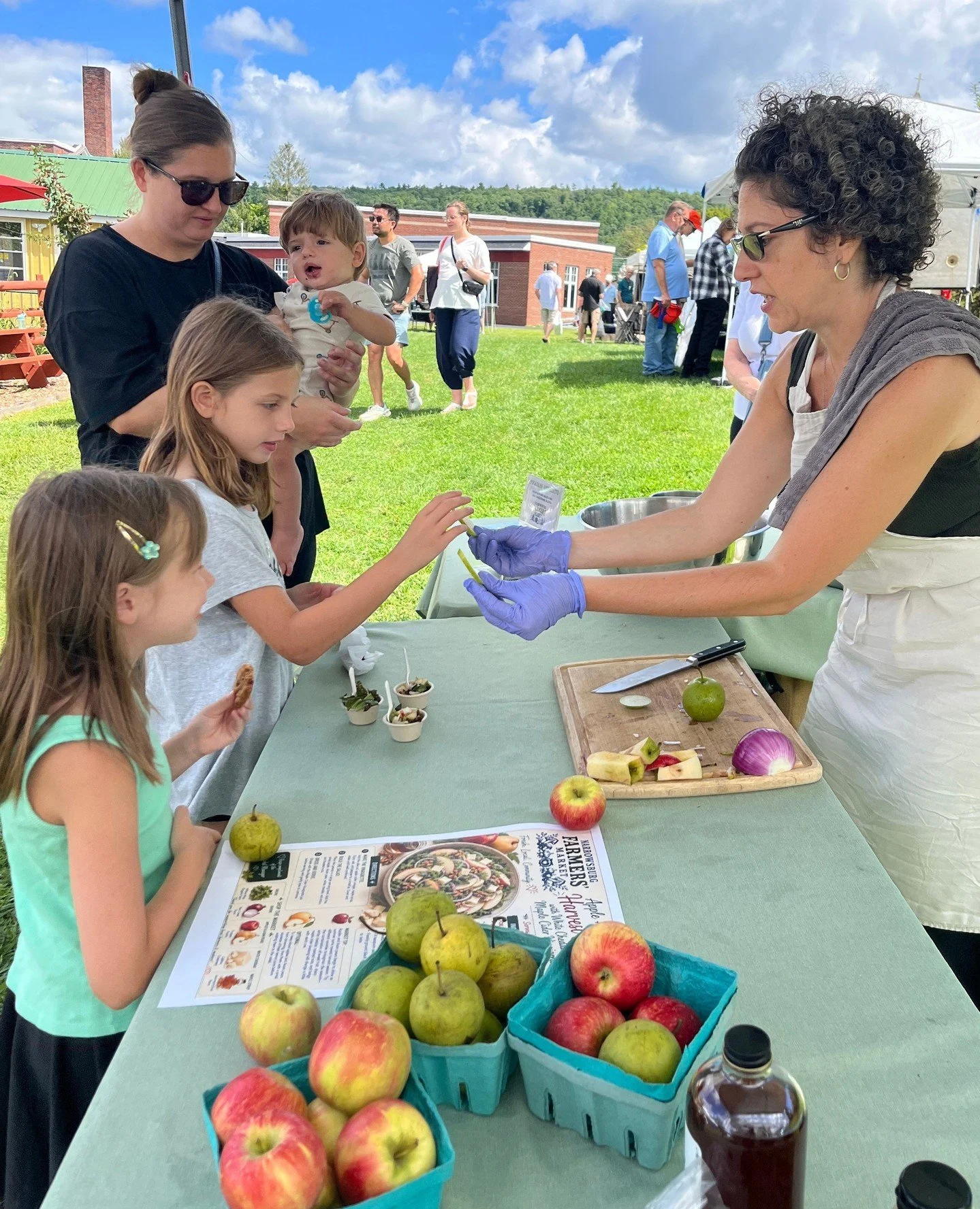 One of the best parts of our Saturday cooking demos? Getting everyone to try something fresh from the market. 🌱😋⁠
⁠
Each week, we&rsquo;re sharing simple ways to use what our farmers are growing right now &mdash; with a taste at the market and a re