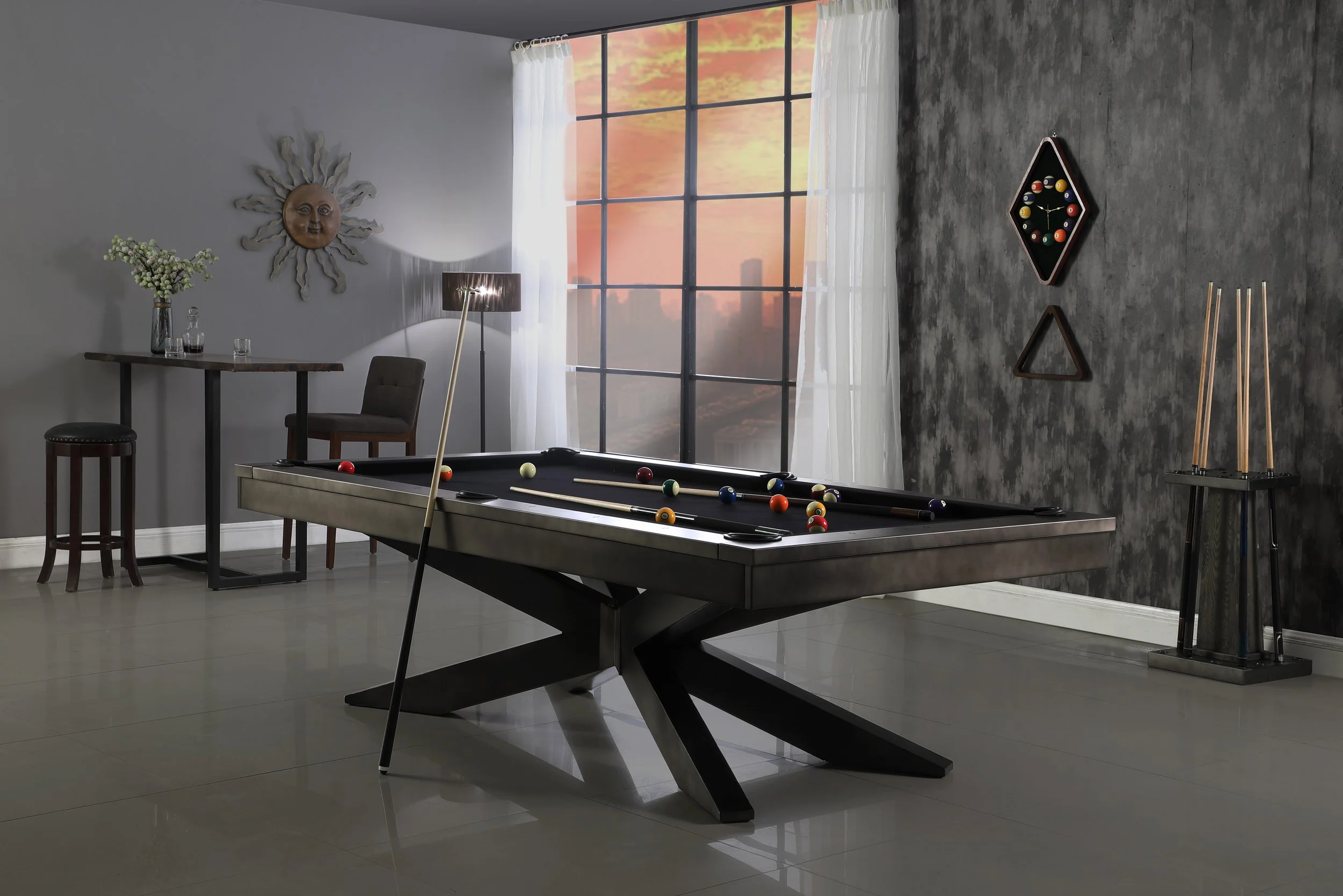 Felix_Gunmetal Grey_3Qtr_Lifestyle(1).jpg