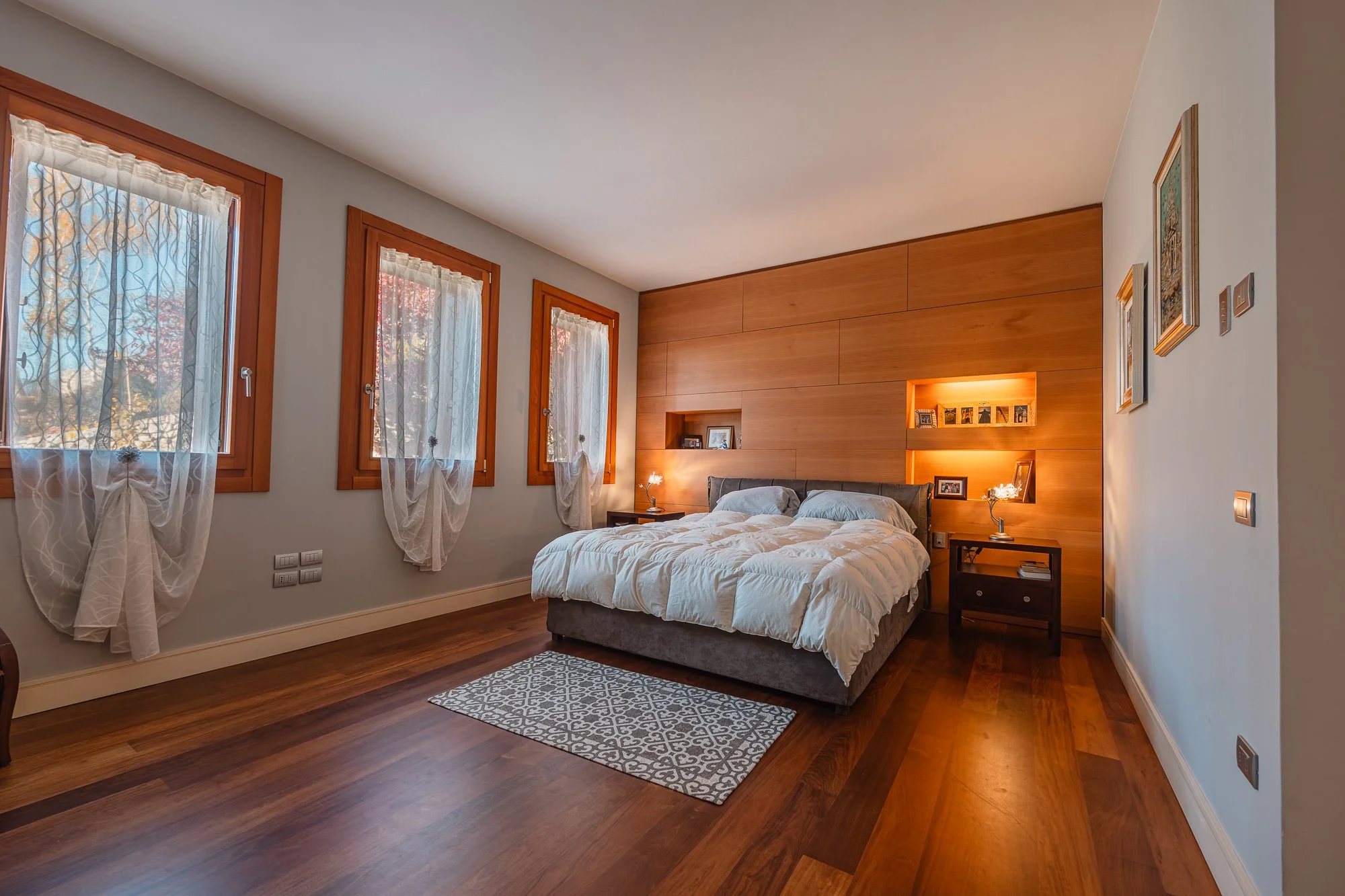 111A1155-HDR-2.jpg