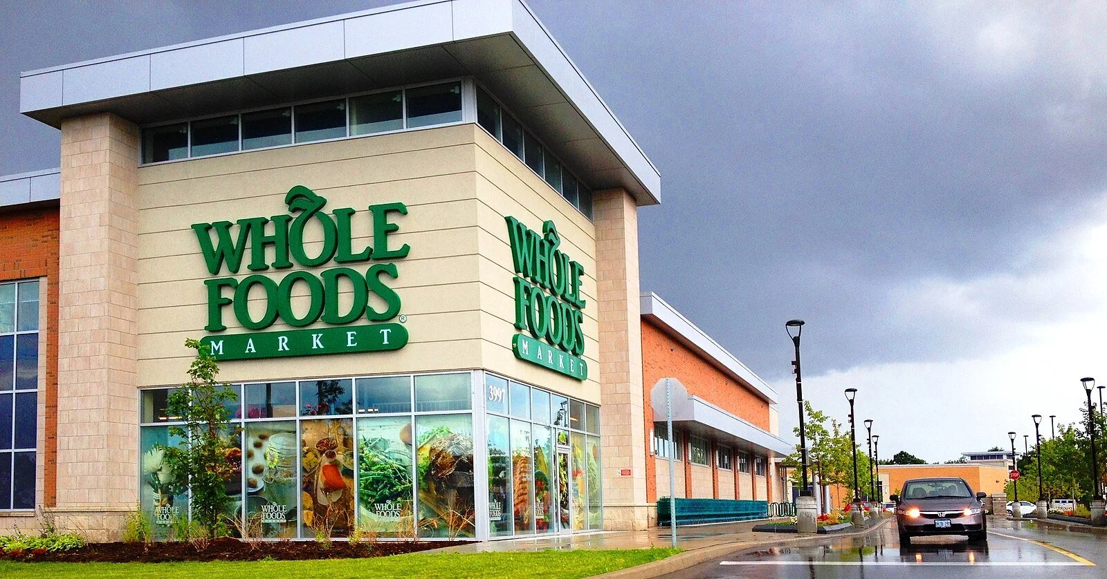 In These Times: ‘Whole Foods Workers File for First-Ever Union, Defying Amazon’