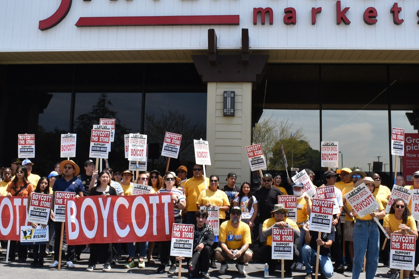 Track the Major UFCW Grocery Contract Fights of 2026