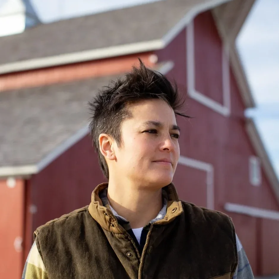 Headshot of V Fixmer-Oraiz