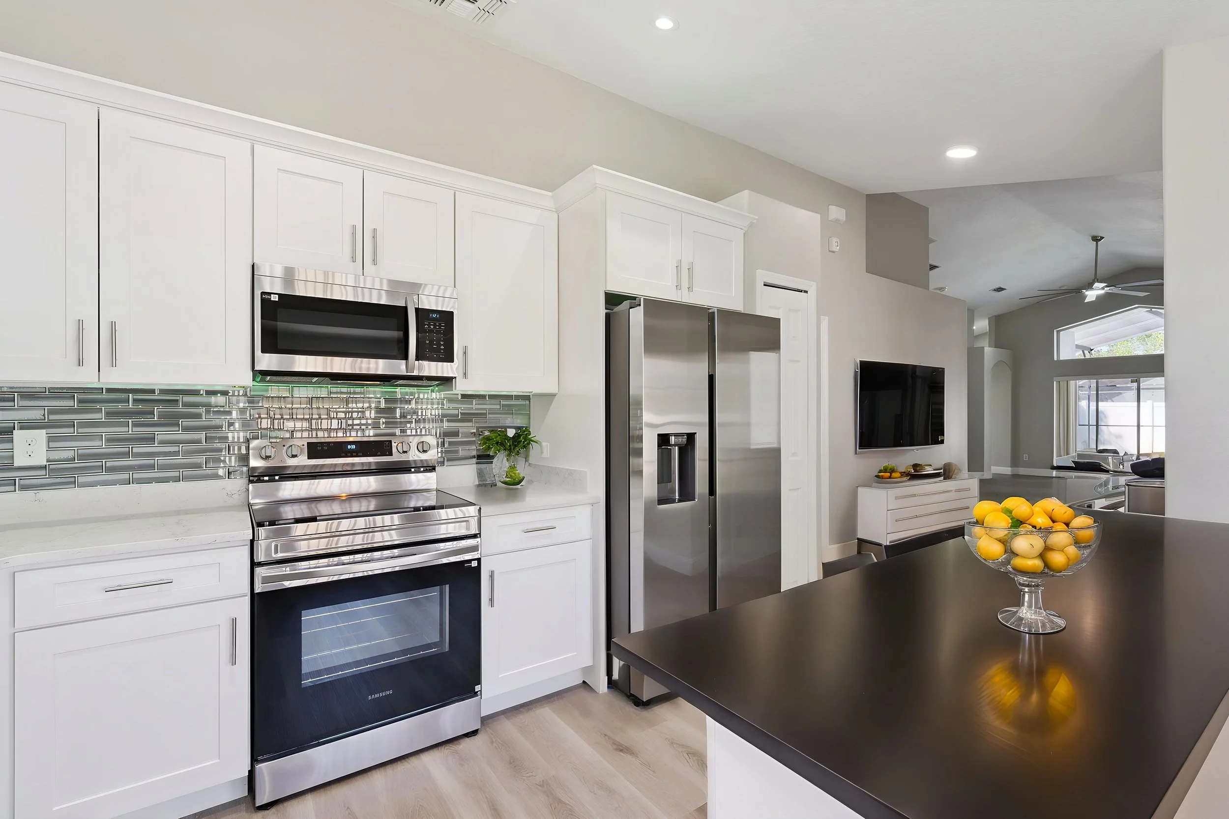 11-print-15932_Robin_Hill_Loop__Clermont__FL_34714_DSC09201 - Kitchen - Modern - 1.jpg