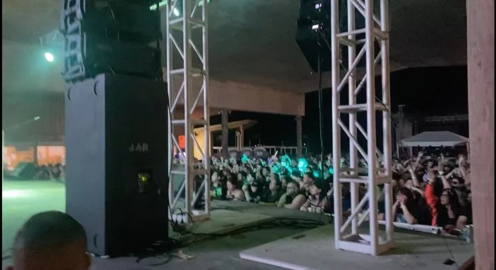 Which angle would you prefer to experience an INTERNET FAMOUS Show? Back Stage or Crowd?
