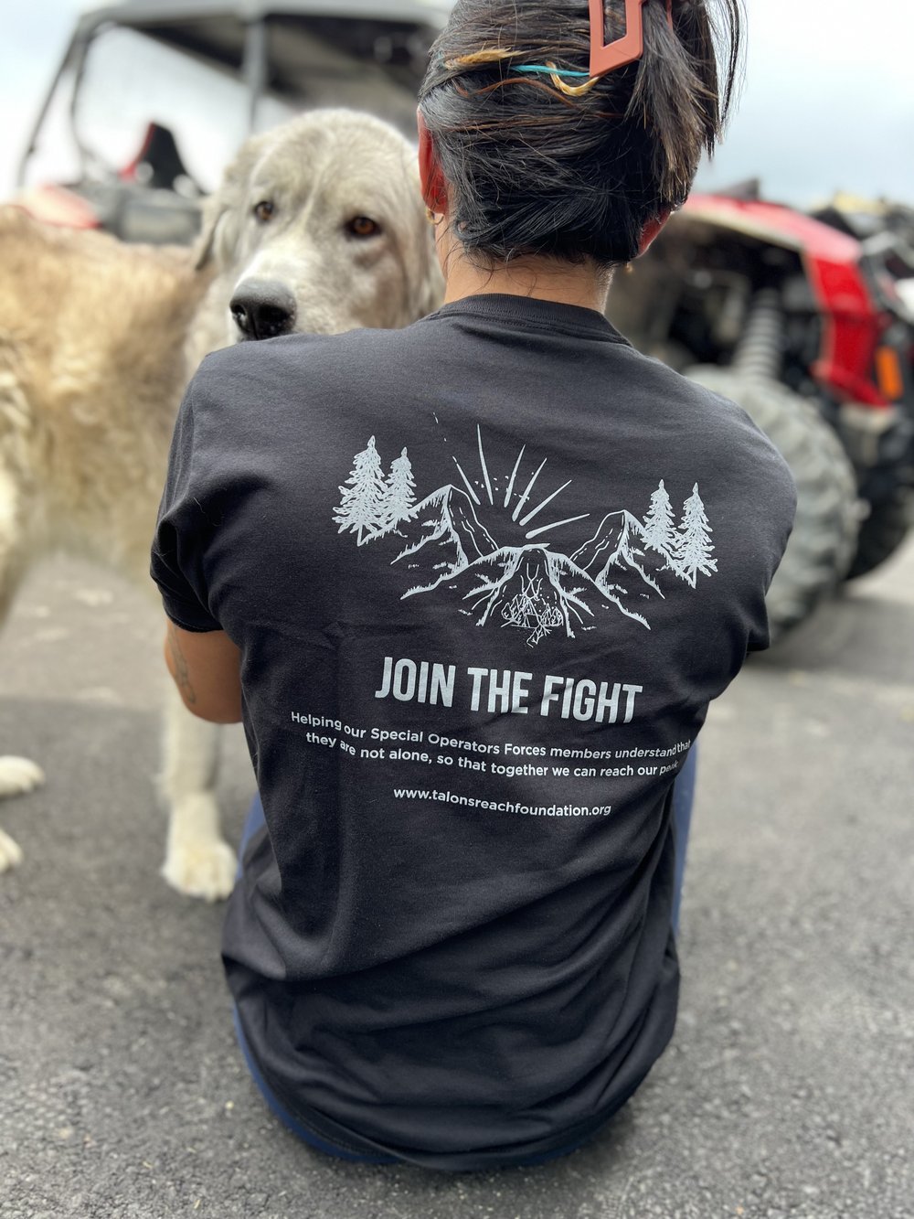 Hanah+Join+the+Fight+Tee+Back+-+Black.jpeg