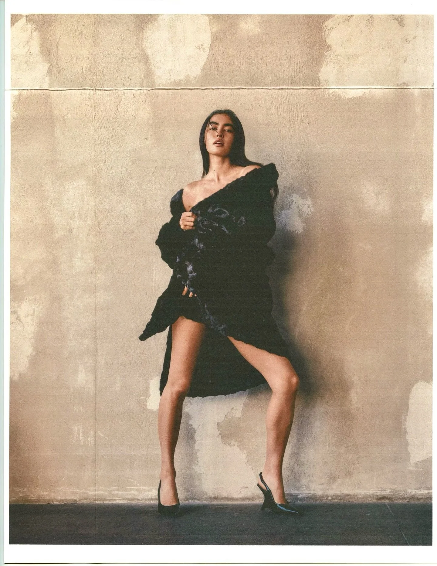 Belle MIA on my camera @mia_ostergren x @sezen.june 

Styled by @itsardagurdal 
Assist by @humanstoryteller 
Colored &amp; retouched by @bullvisuals 

#nycphotography #topmodel #femininity #photographer #nycphotographer