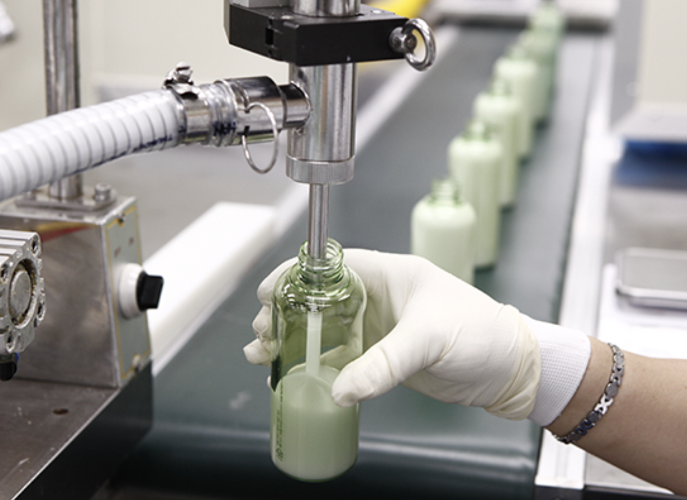 Beauty in Motion: How Brands Are Navigating Global Supply Challenges