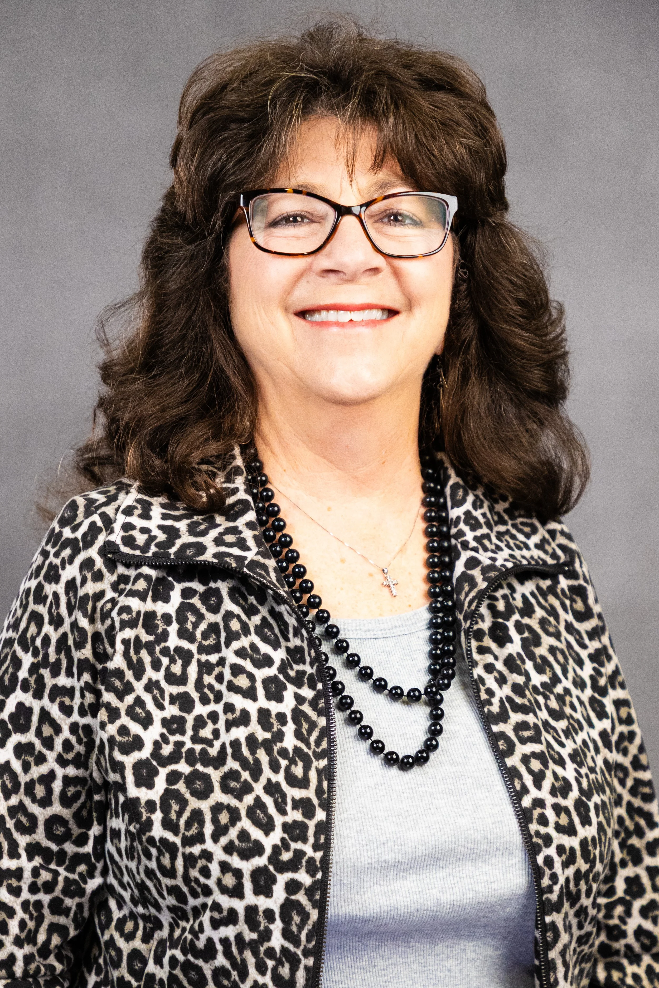 Anna Grossman Headshot-4.jpg