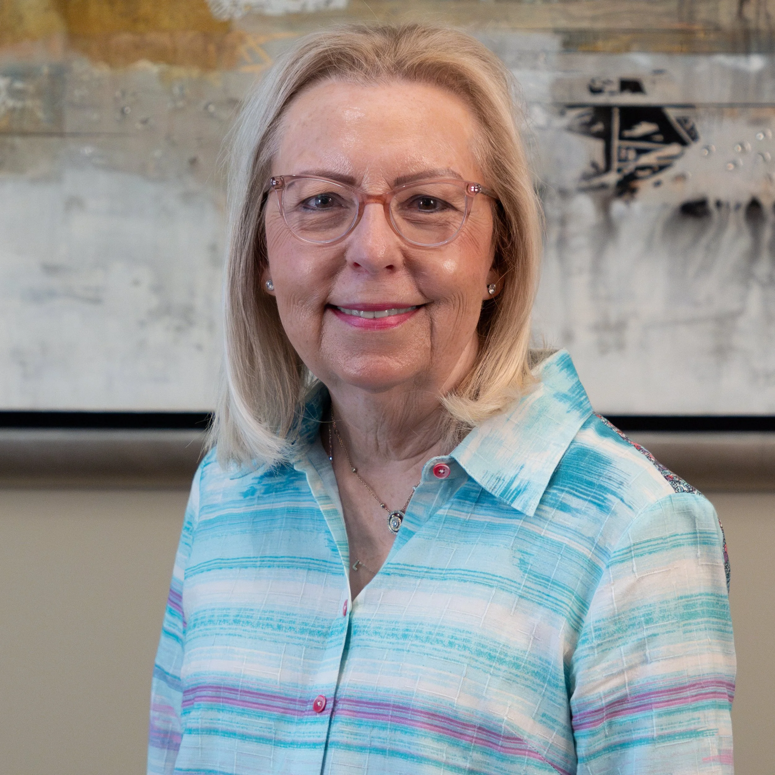 Harrian Headshot.jpg