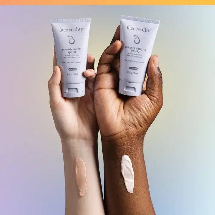 FR_2025_SPF50_Digital_PDP_2000x2000_Duo_Hands_1.webp