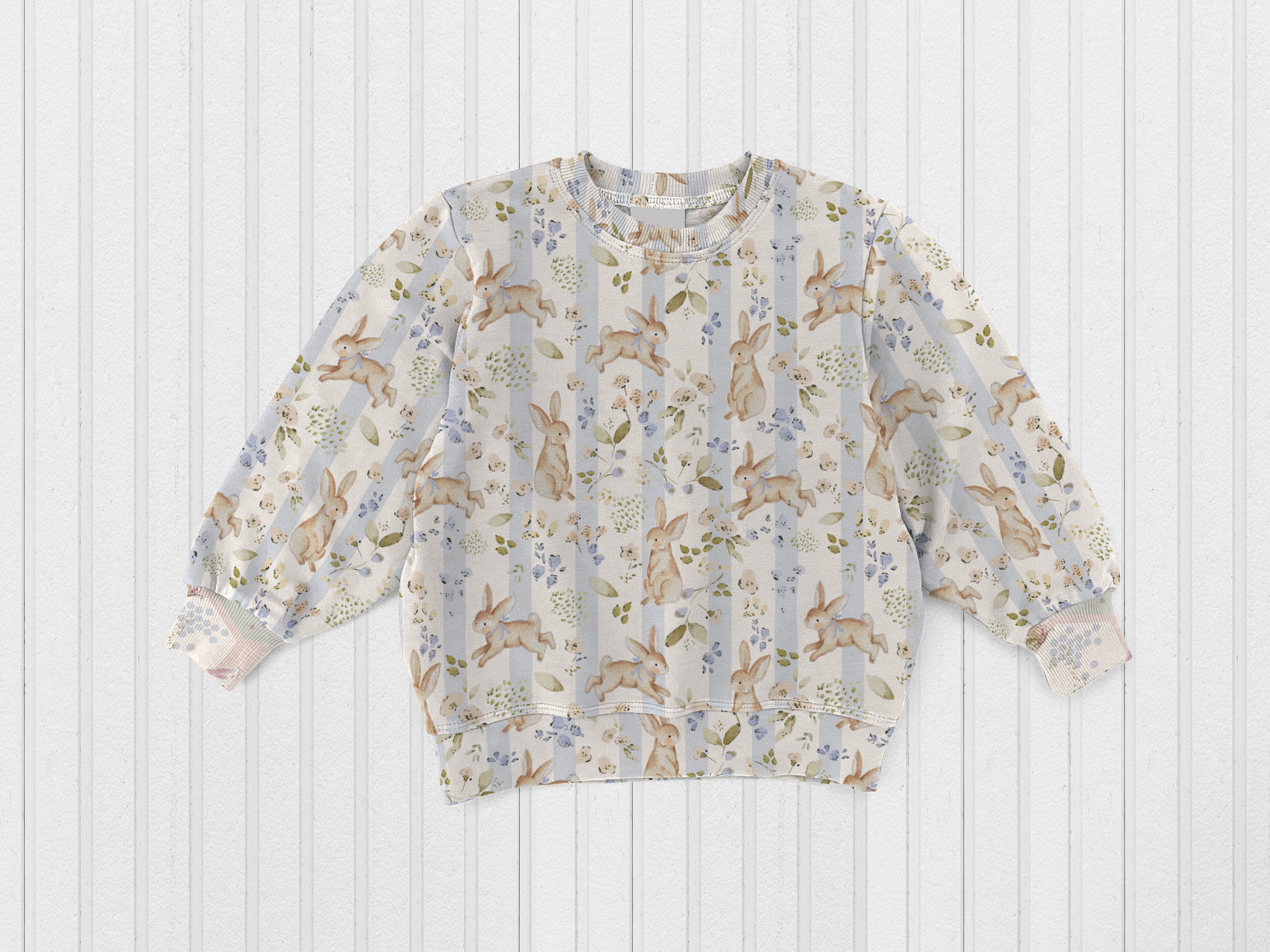 Vintage Sweatshirt Luma Bunny mock up.png