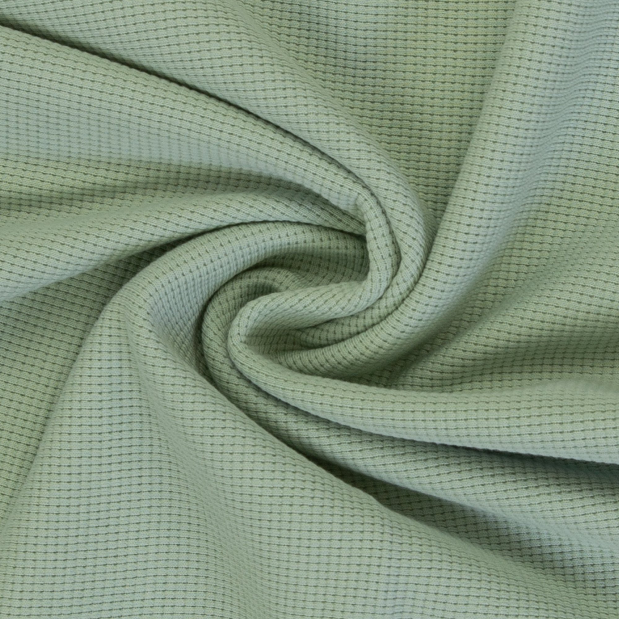 082447-000262-ClarissaHMAUG24-waffeljersey-drapiert.jpg