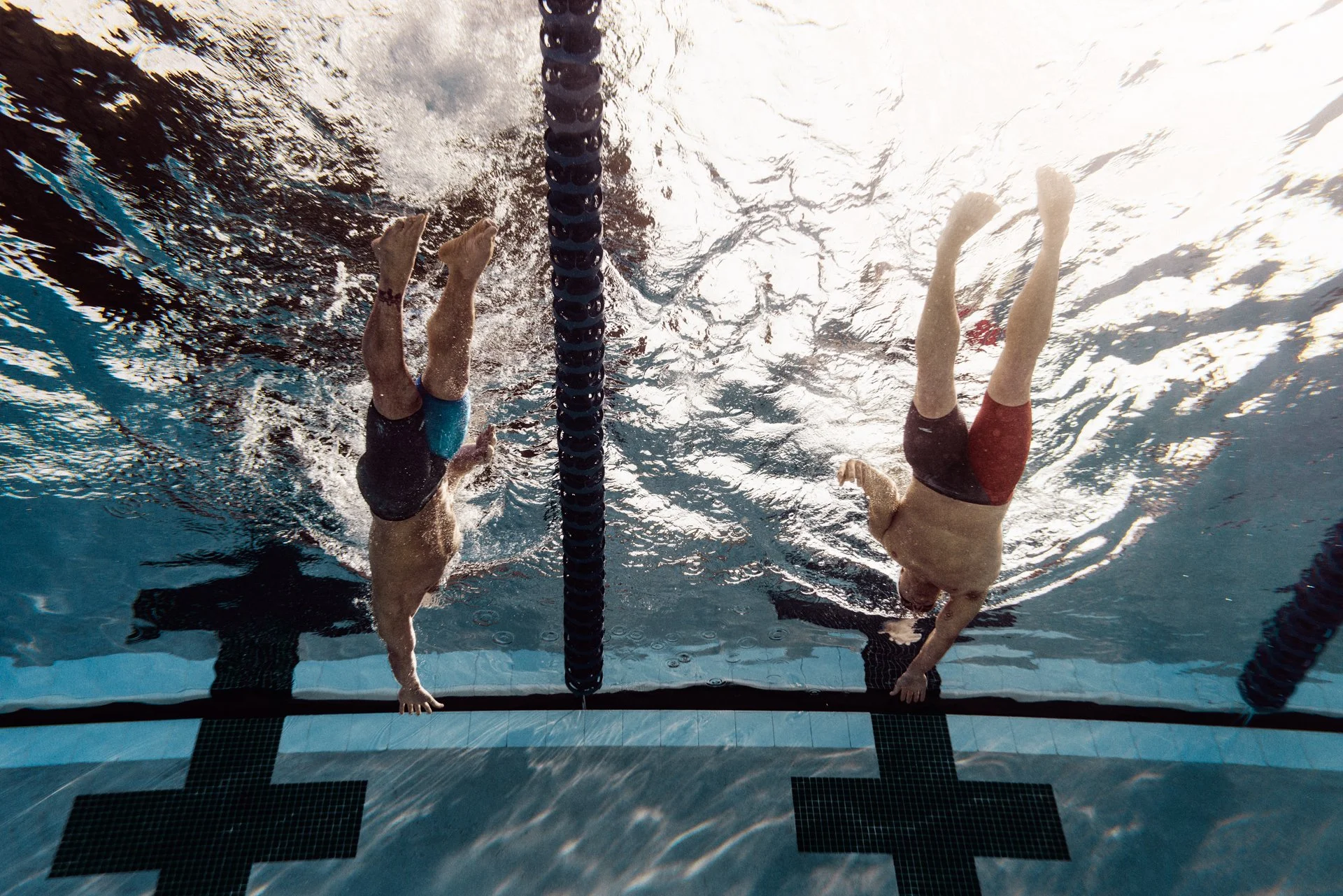 SPEEDO_15_PERF_EH2A_CAM_A-382_rgb.jpg