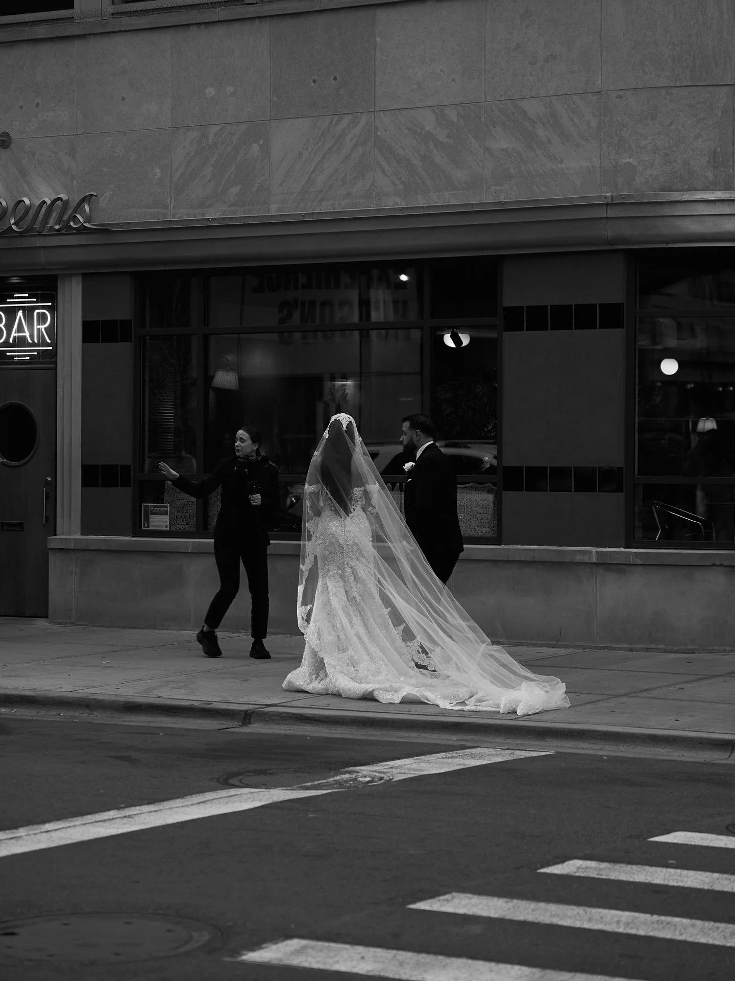 I should get into wedding photography 

#detroitphotographer #wedding #streetphotography #sony