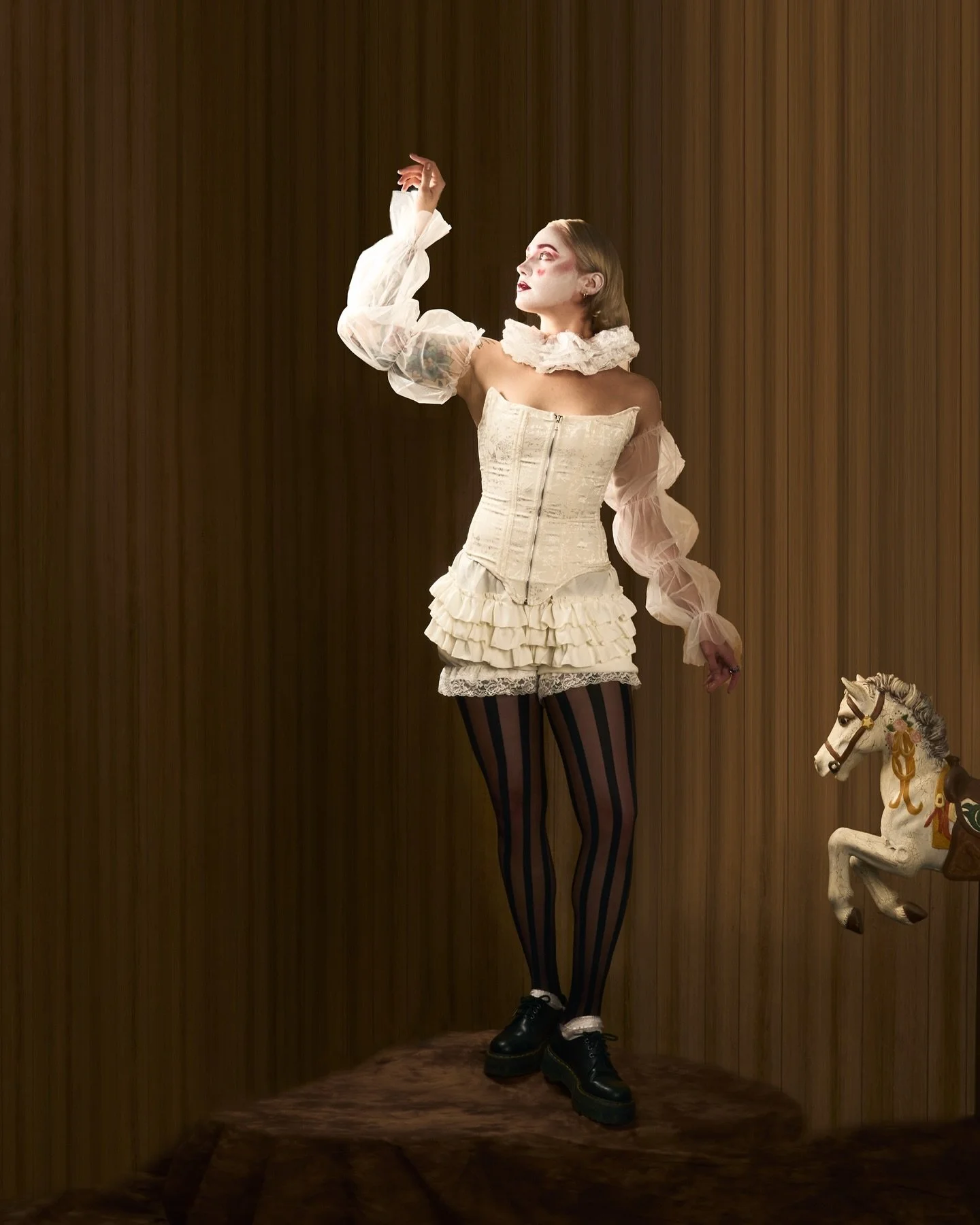 A clown in lace is still a mirror 🎭

Photo @cs.lamour 
Talent @mckennacurrah 
Set Assistant @morganlee_mcdermott 
Studio @russellindustrialcenter