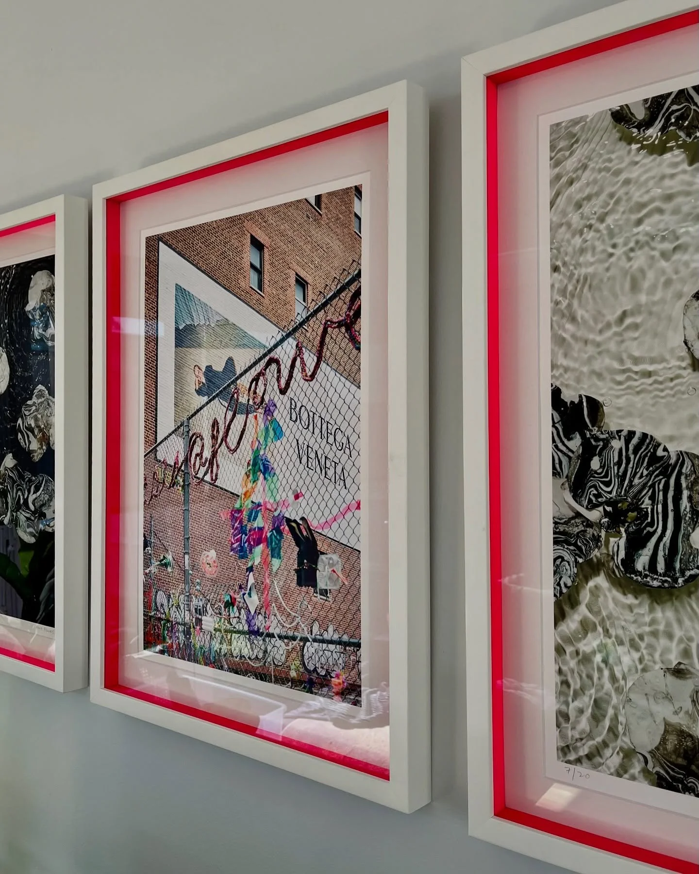 Our house - finally feeling more like home 🏠💜🖼️ 

Enormous thx to superstar friend @sebastiangoldspink (happens to know just a few things about the fine art of placing art) 🙏 

&bull;&bull;&bull;&bull;&bull;&bull;&bull;&bull;&bull;&bull;&bull;&bu