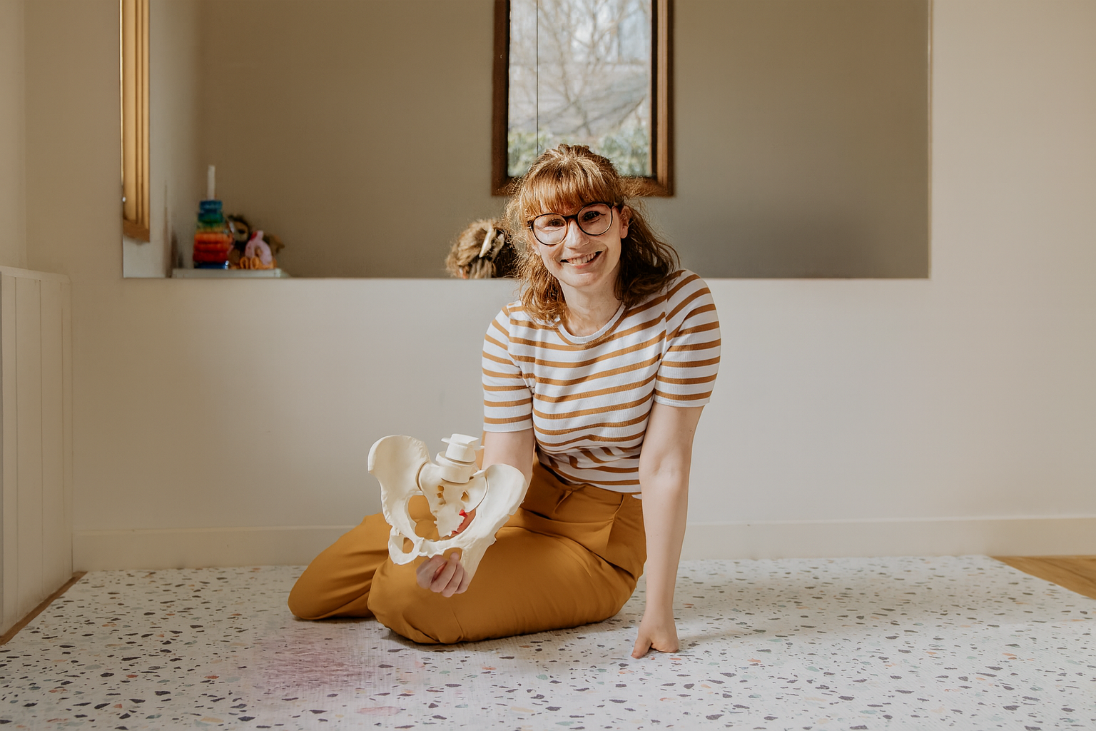 Understanding and Managing Pelvic Pain in Teens: A Guide to Support and Relief&nbsp;