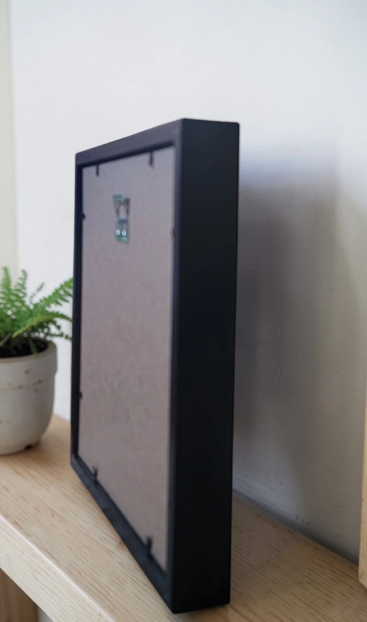 BLACK FRAME SIDE VIEW.jpg