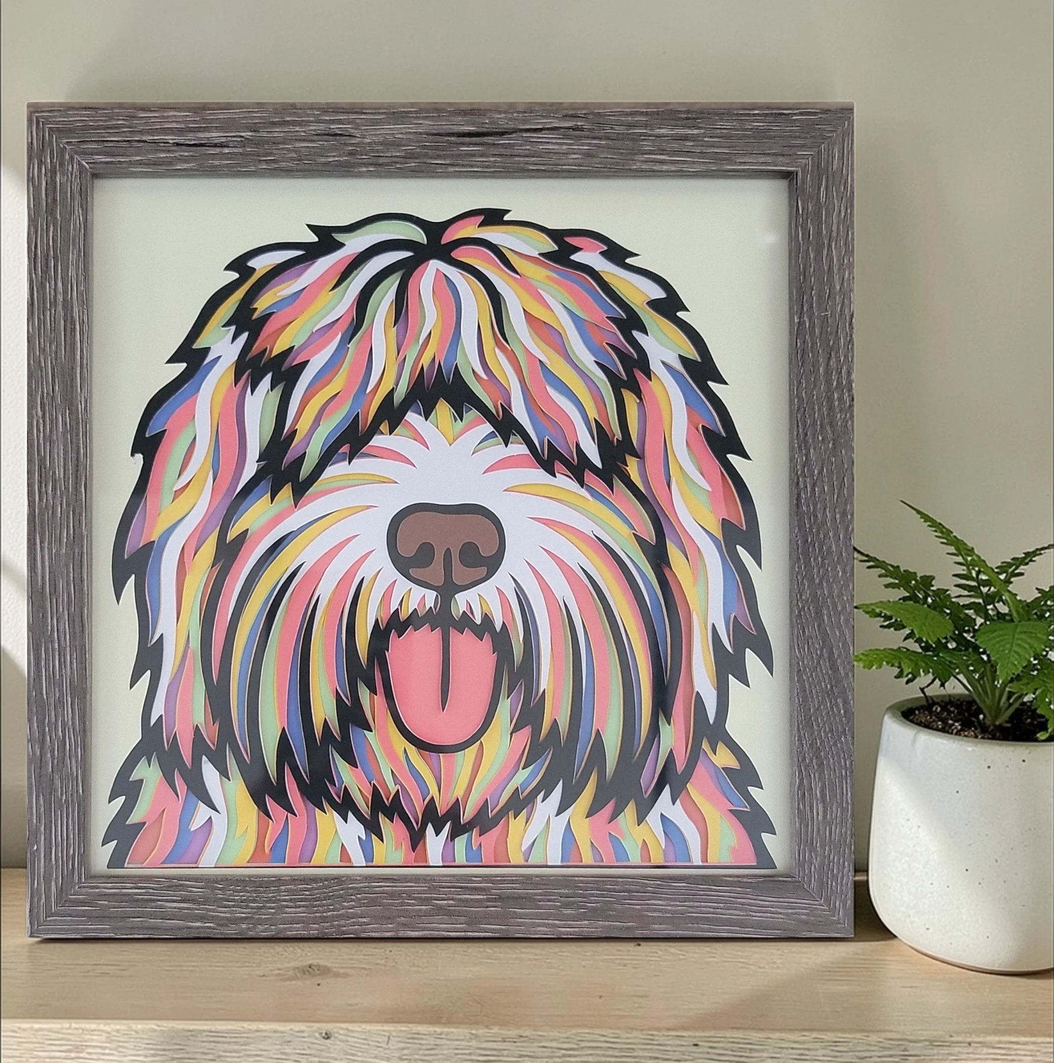 ENGLISH SHEEPDOG GREY FRAME WITH PLANT.jpg