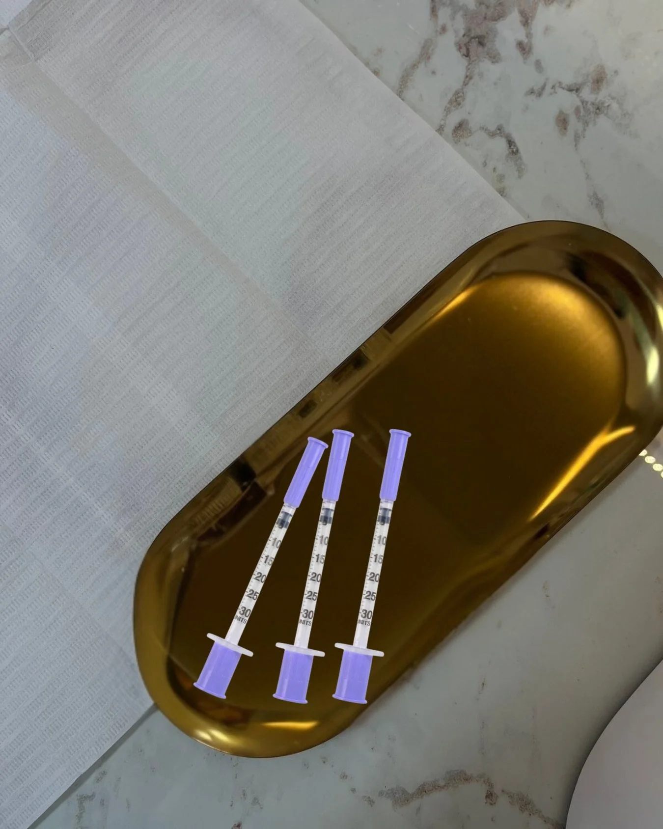 Don&rsquo;t miss your chance to book in before Christmas 🎄 

Booking link in bio x