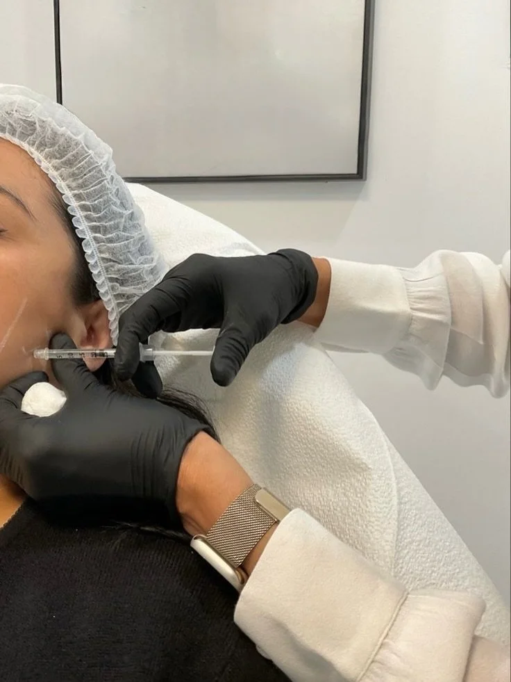 Masseter Botox to treat bruxism has been very popular at Muse lately so I thought I&rsquo;d talk about it 💉 

If you&rsquo;re waking up with jaw tension, headaches, or noticing you clench or grind your teeth - your masseter muscle may be overactive.
