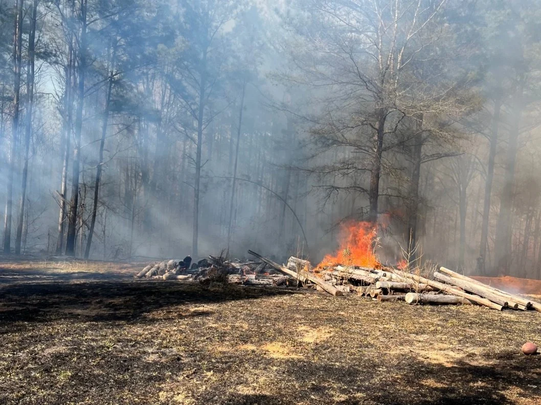 Woods Fire Endangers Homes