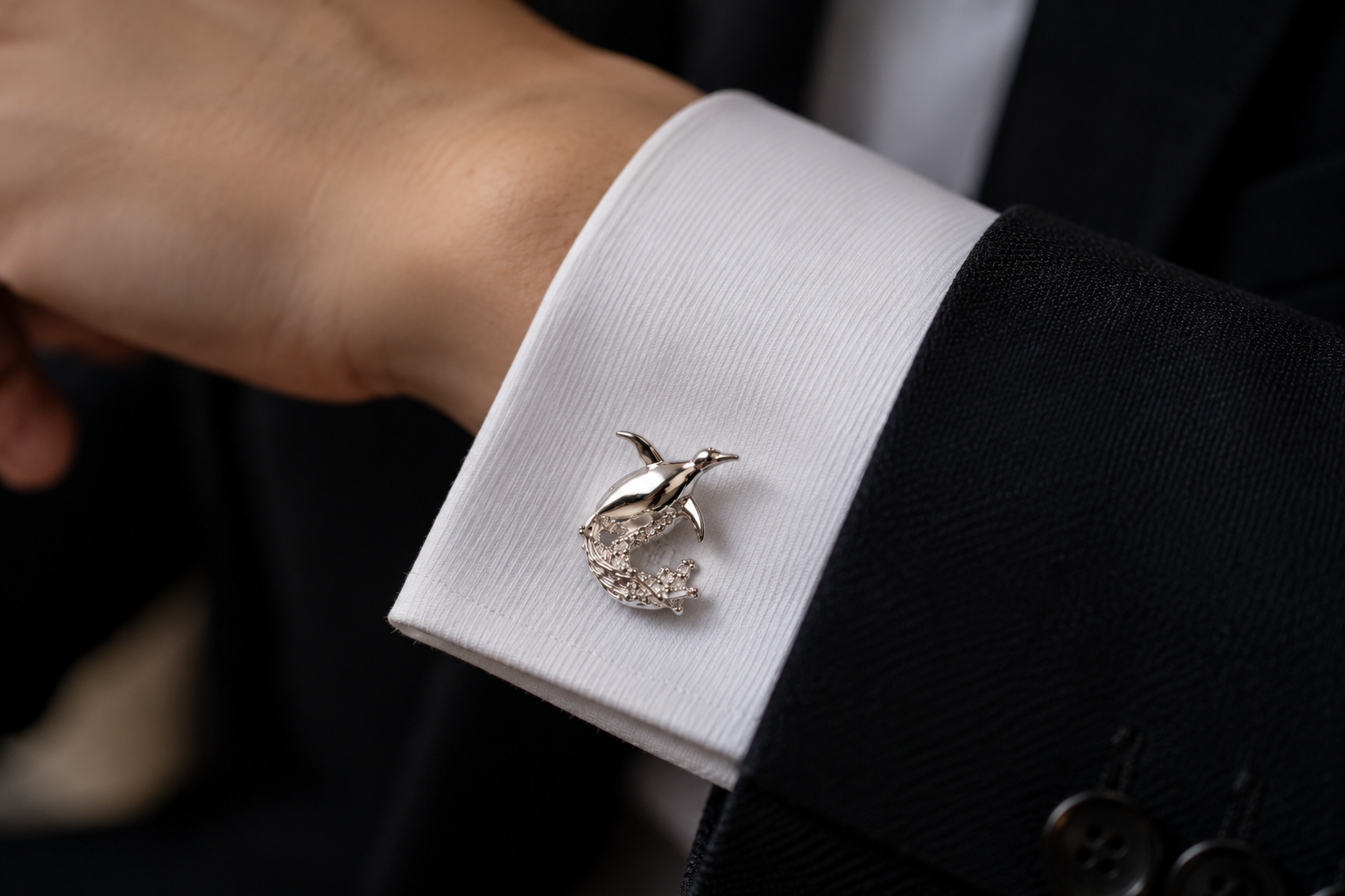 Sculpted Silver Wave Cufflink.png