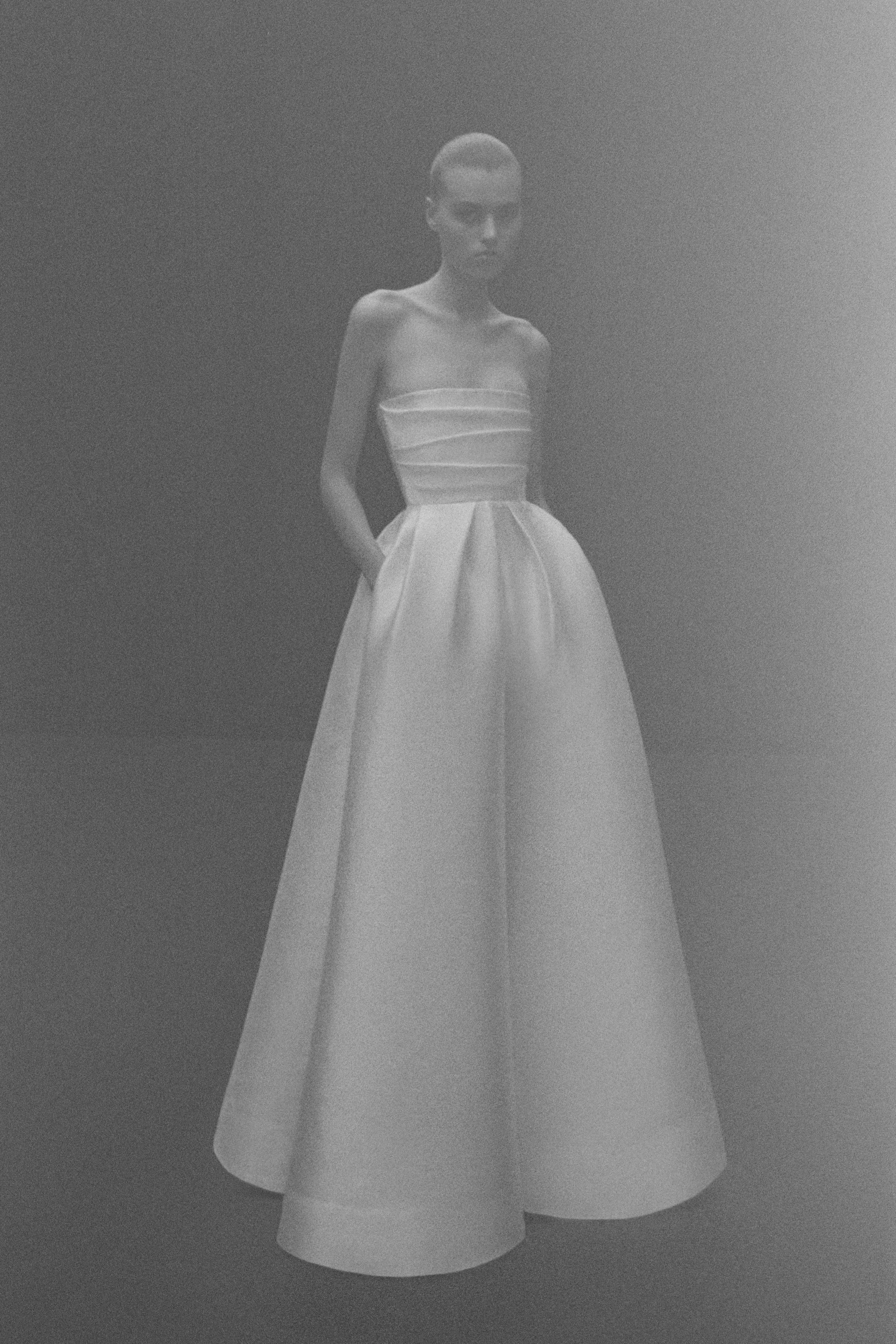 ADELINE GOWN (IN STORE 10TH-28TH SEPTEMBER)