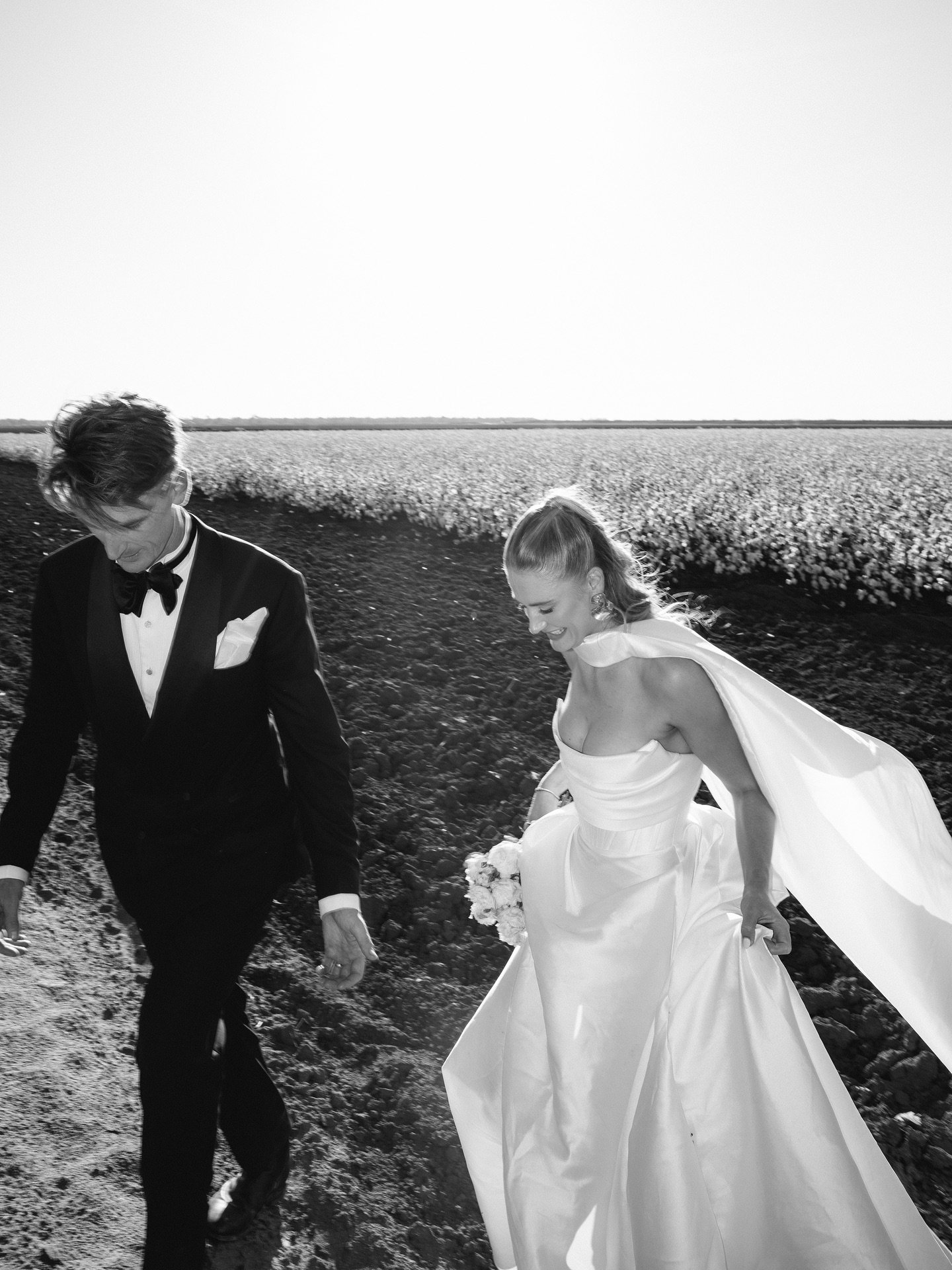 A breathtaking celebration set against the soft backdrop of a cotton farm &mdash; Georgie and Jack&rsquo;s wedding was a study in effortless elegance and considered detail.

Georgie wore the striking Audrey Gown by Alex Perry, styled to perfection wi