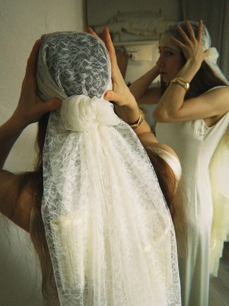 We are calling it. The Juliet cap veil is set to become the accessory of the moment. 

Sculptural, romantic and beautifully nostalgic, it brings a fresh dimension to even the most minimal gown. 

A refined statement for the modern bride. Save this fo