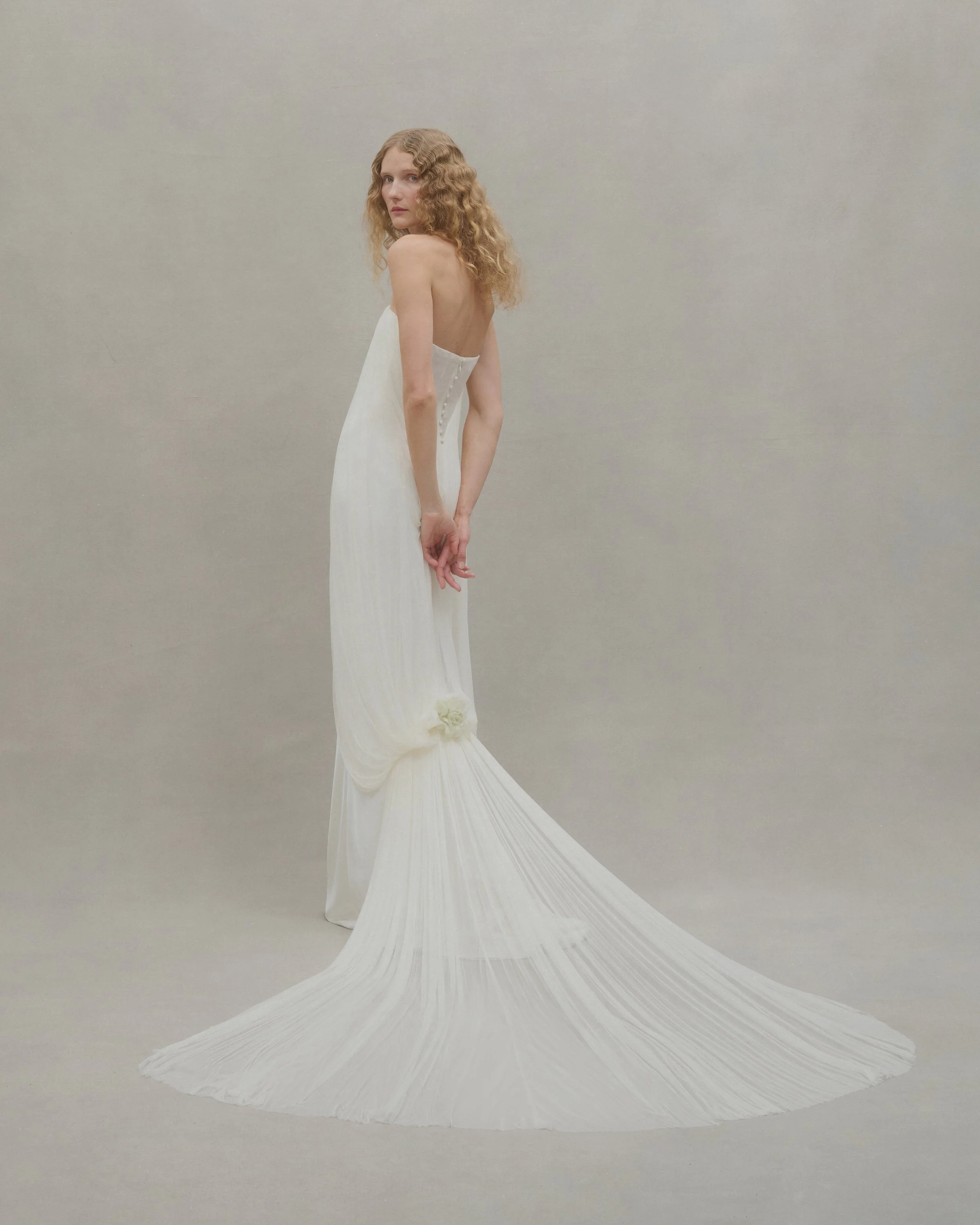 SABINE GOWN (IN-STORE LIMITED TIME 1ST-29TH SEPTEMBER)