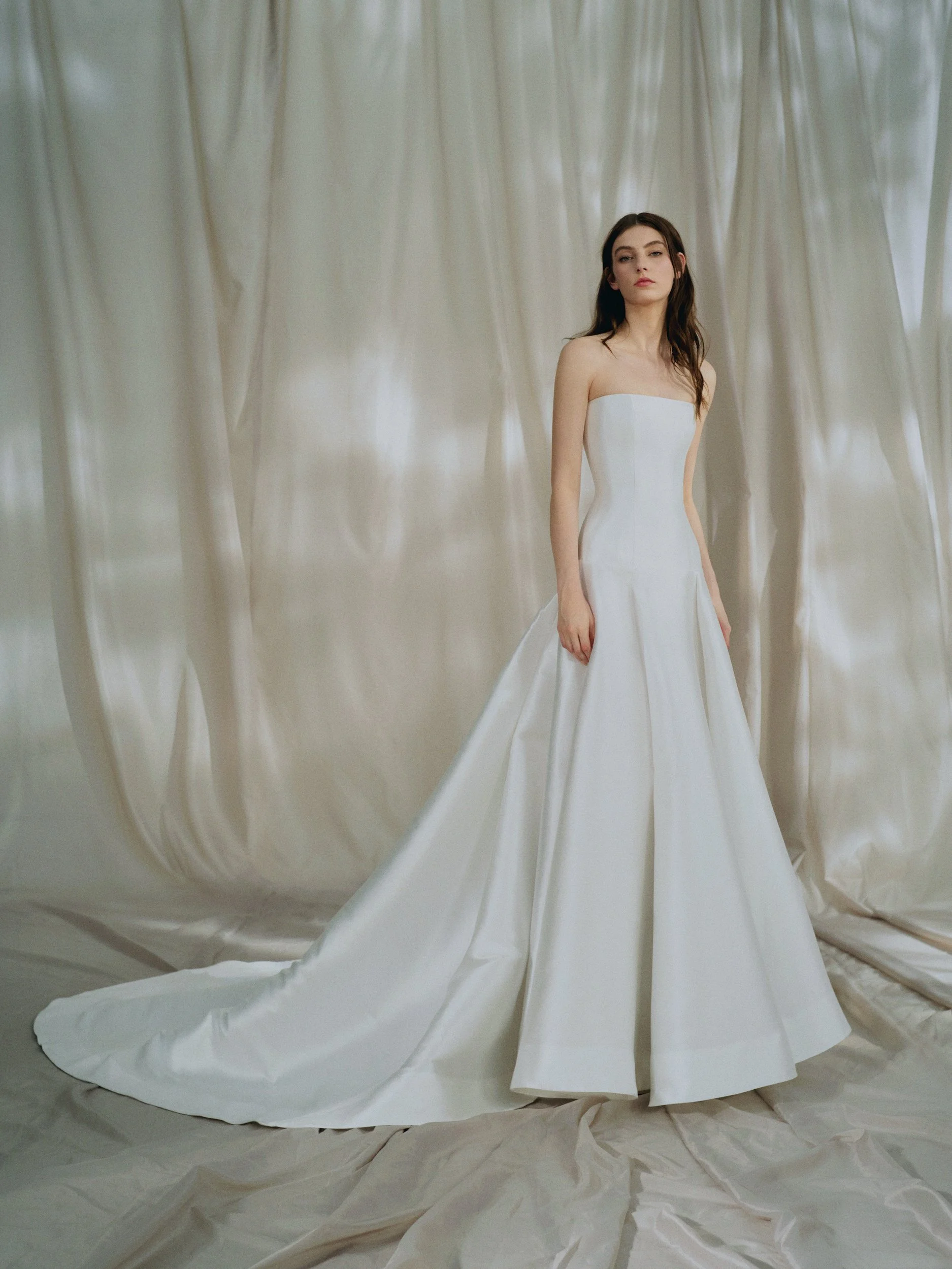 FLORENCE (AVAILABLE DURING TRUNK SHOW 6TH-15 AUGUST)