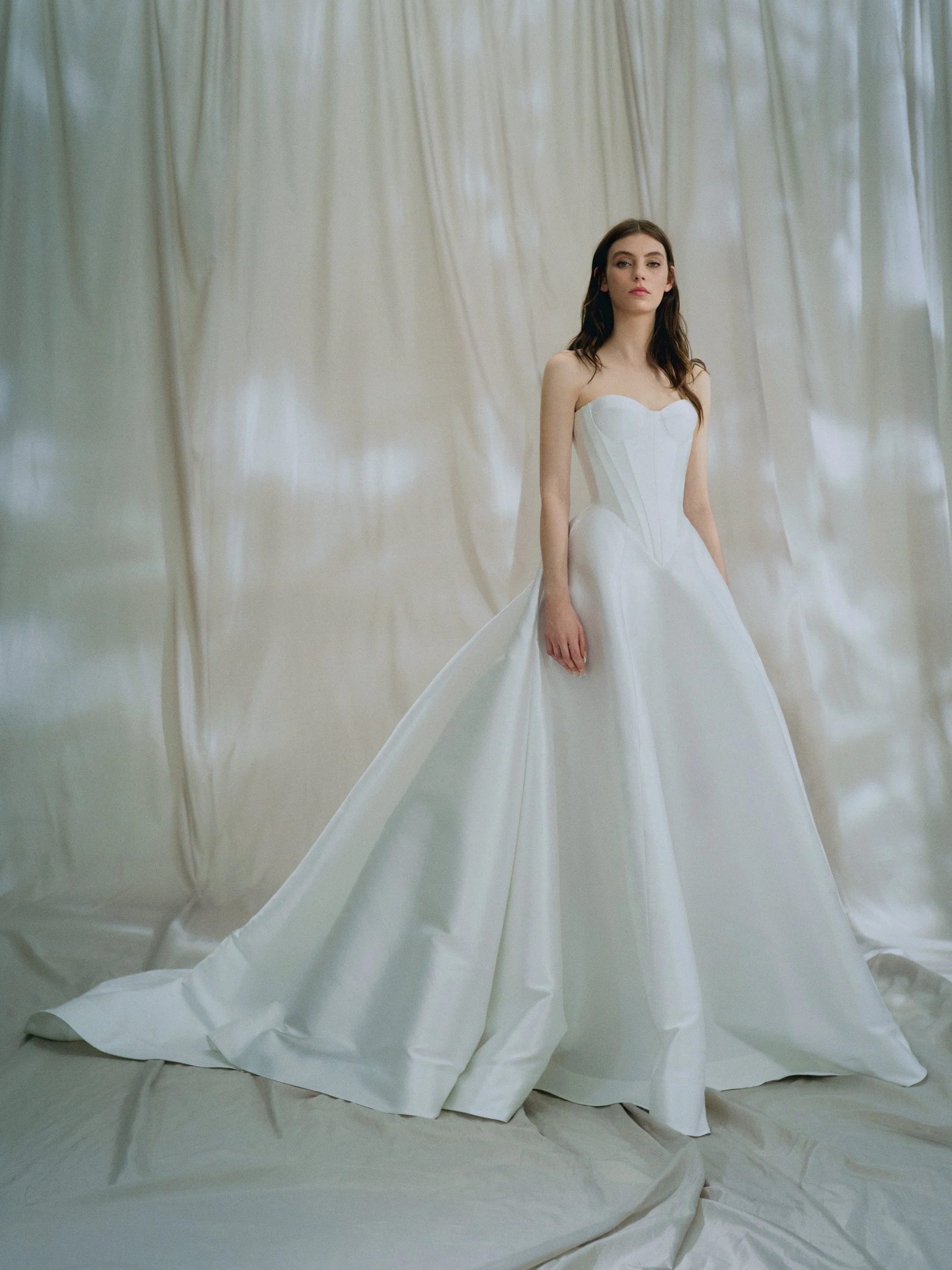 THEODORA (AVAILABLE DURING TRUNK SHOW 6TH-15 AUGUST)