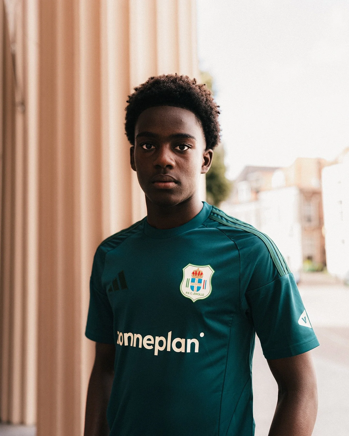 digital and analog away kit work. 🎞️